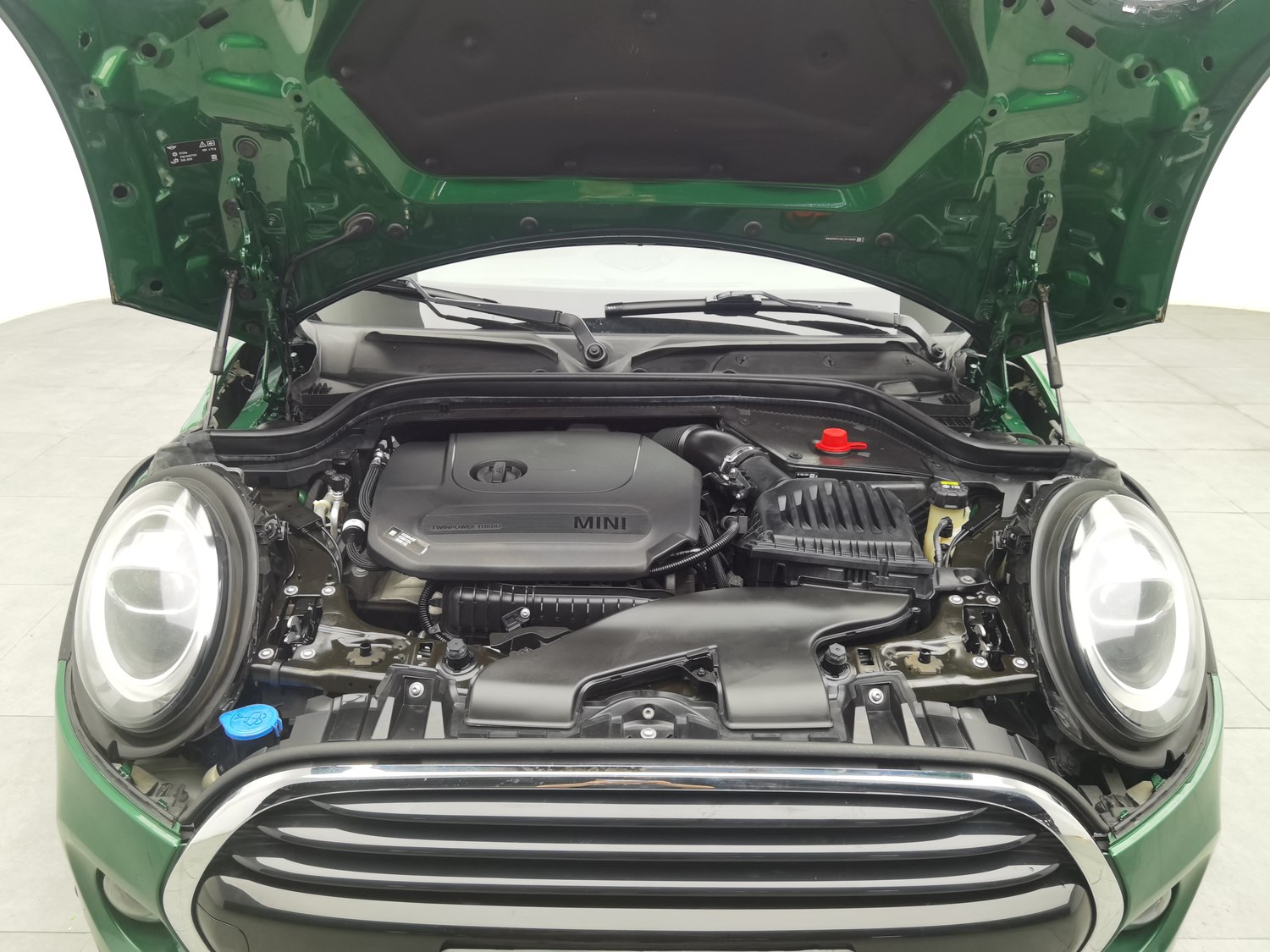 Used MINI MINI 2020 1.5 AT