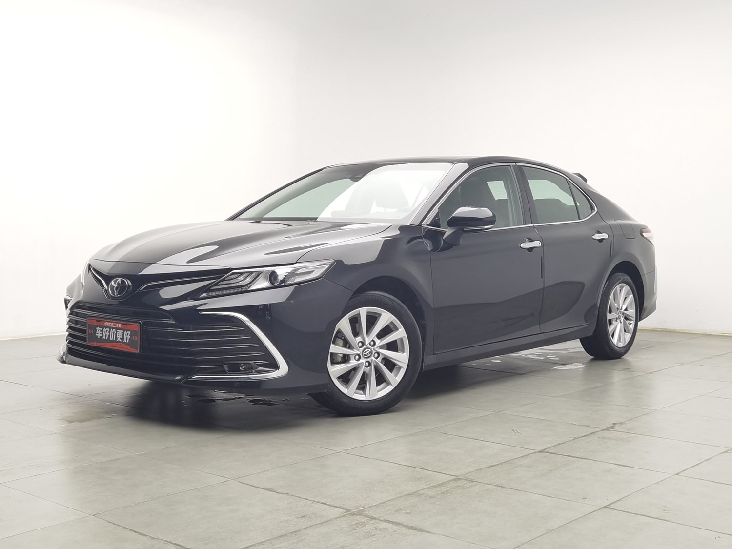 Used Toyota Camry 2021 2.0 AT