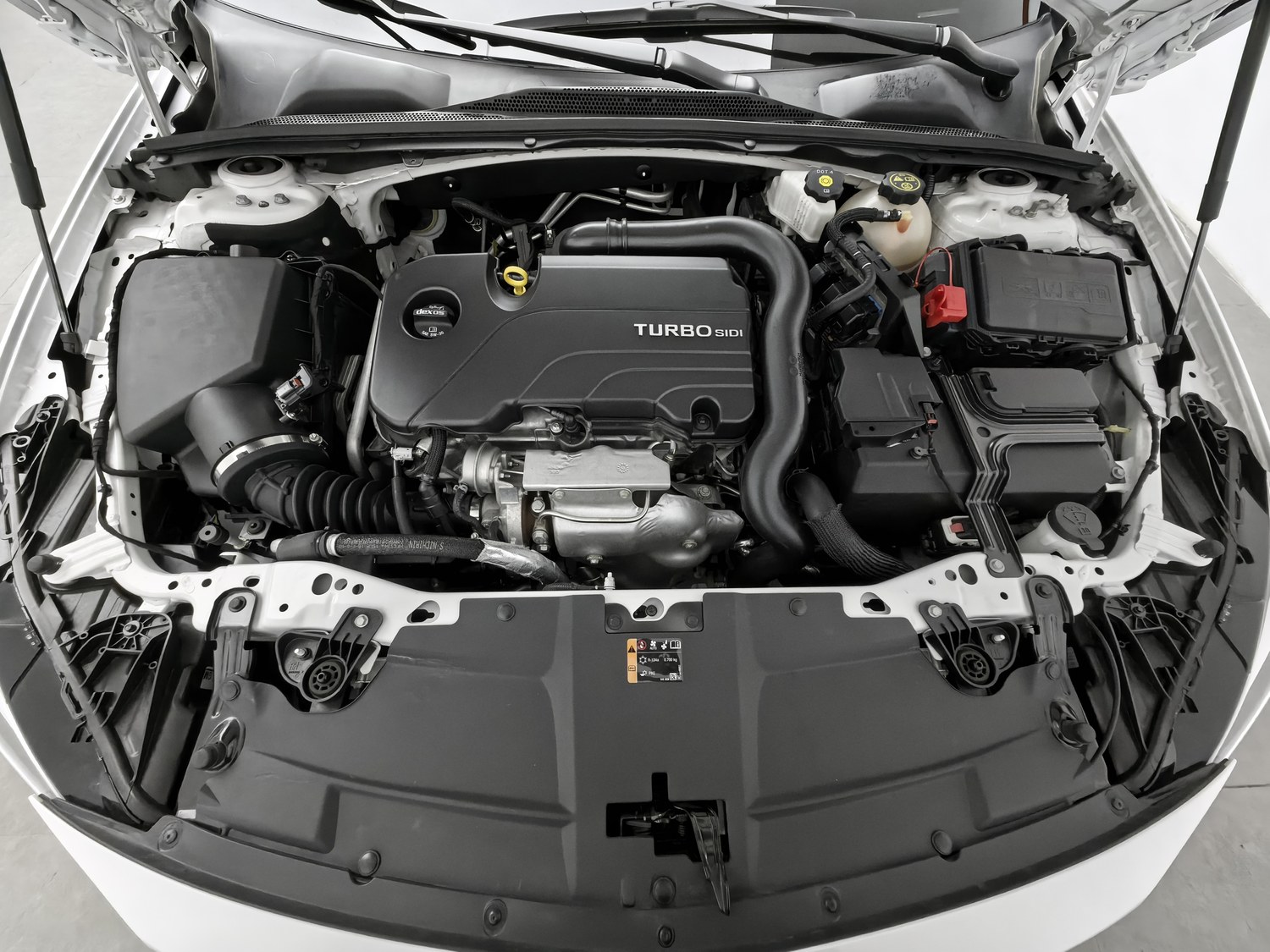 Подержанный Buick Regal 2024 1.5 AT