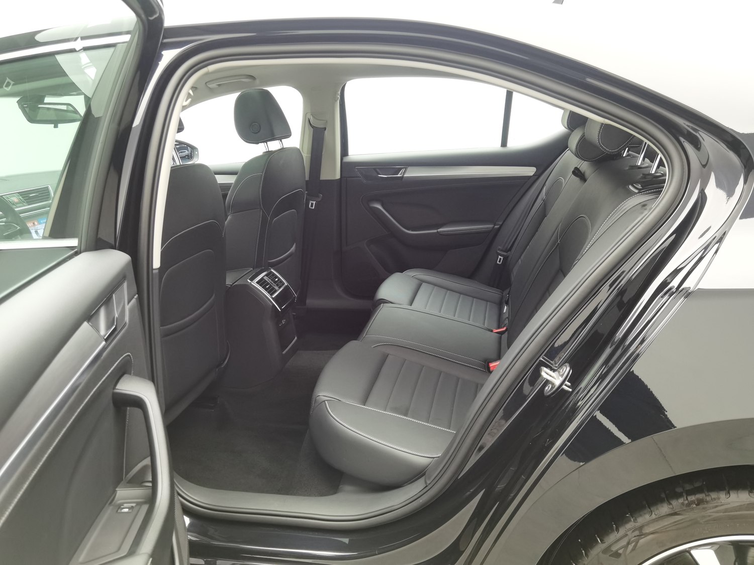 Used Skoda Superb 2025 1.4 AT