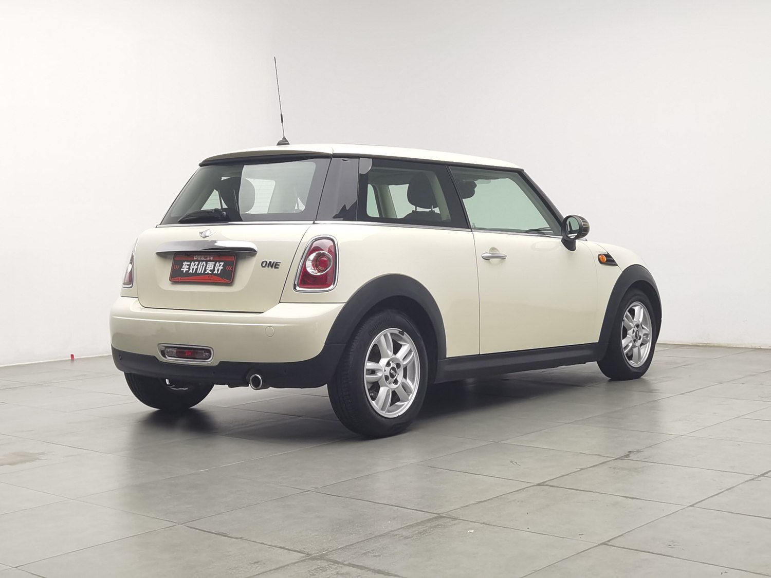 Used MINI MINI 2013 1.6 AT