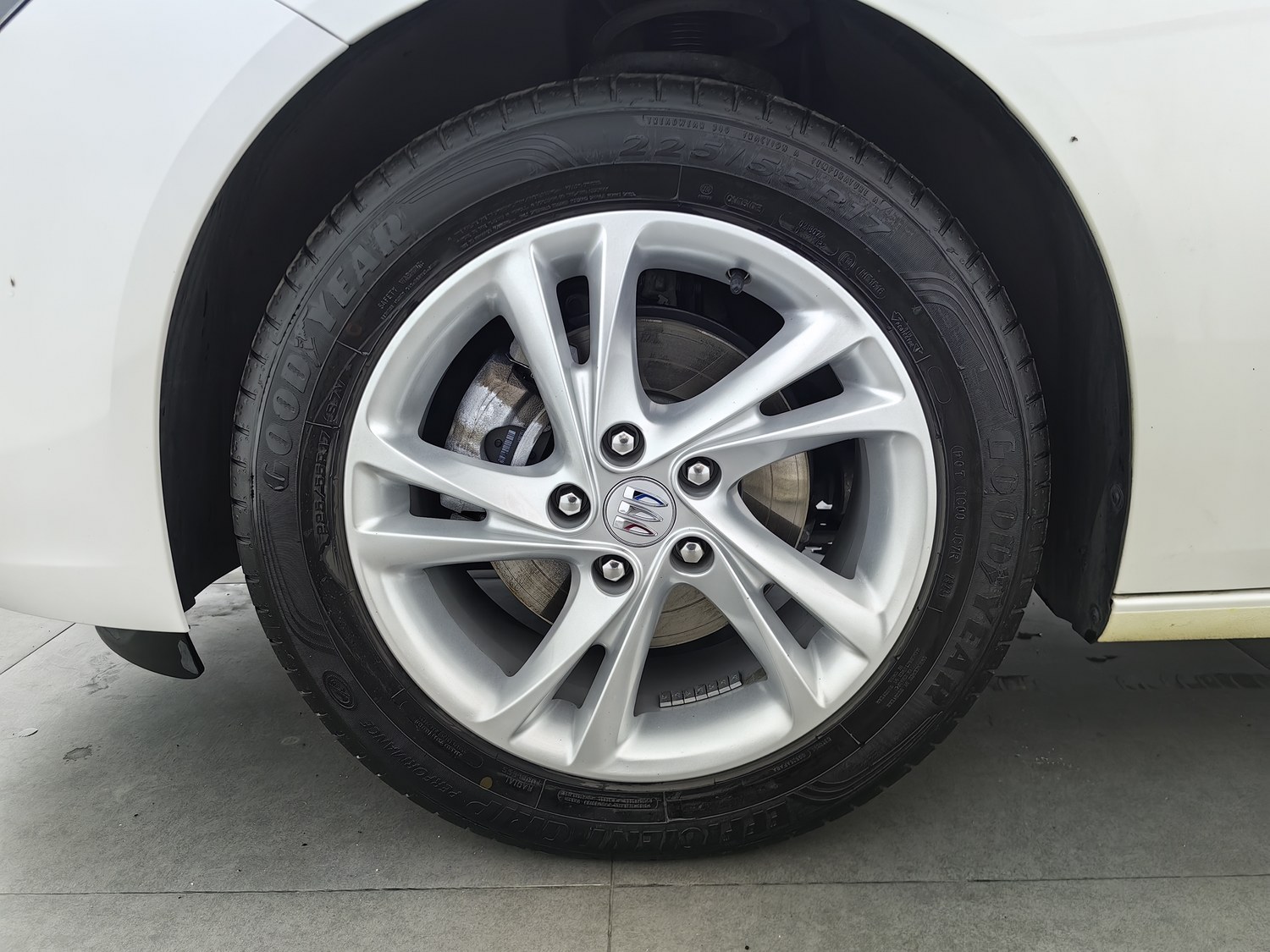 Подержанный Buick Regal 2024 1.5 AT