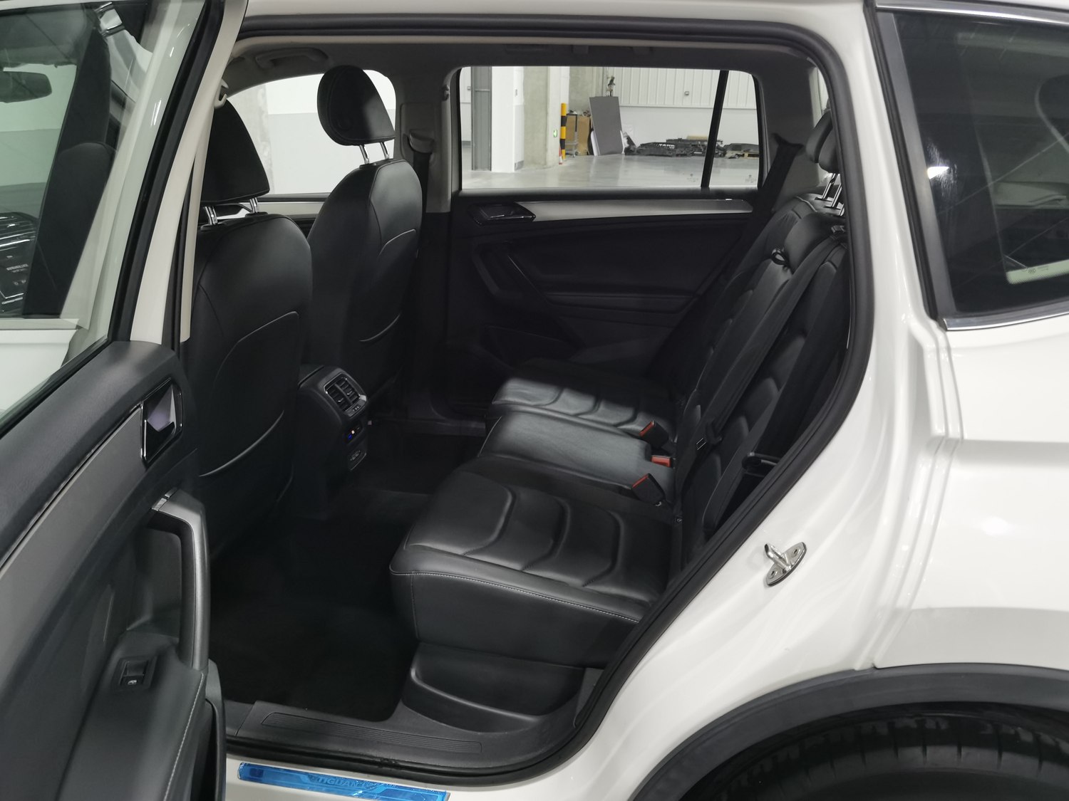 Used Volkswagen Tiguan L 2019 2.0 AT