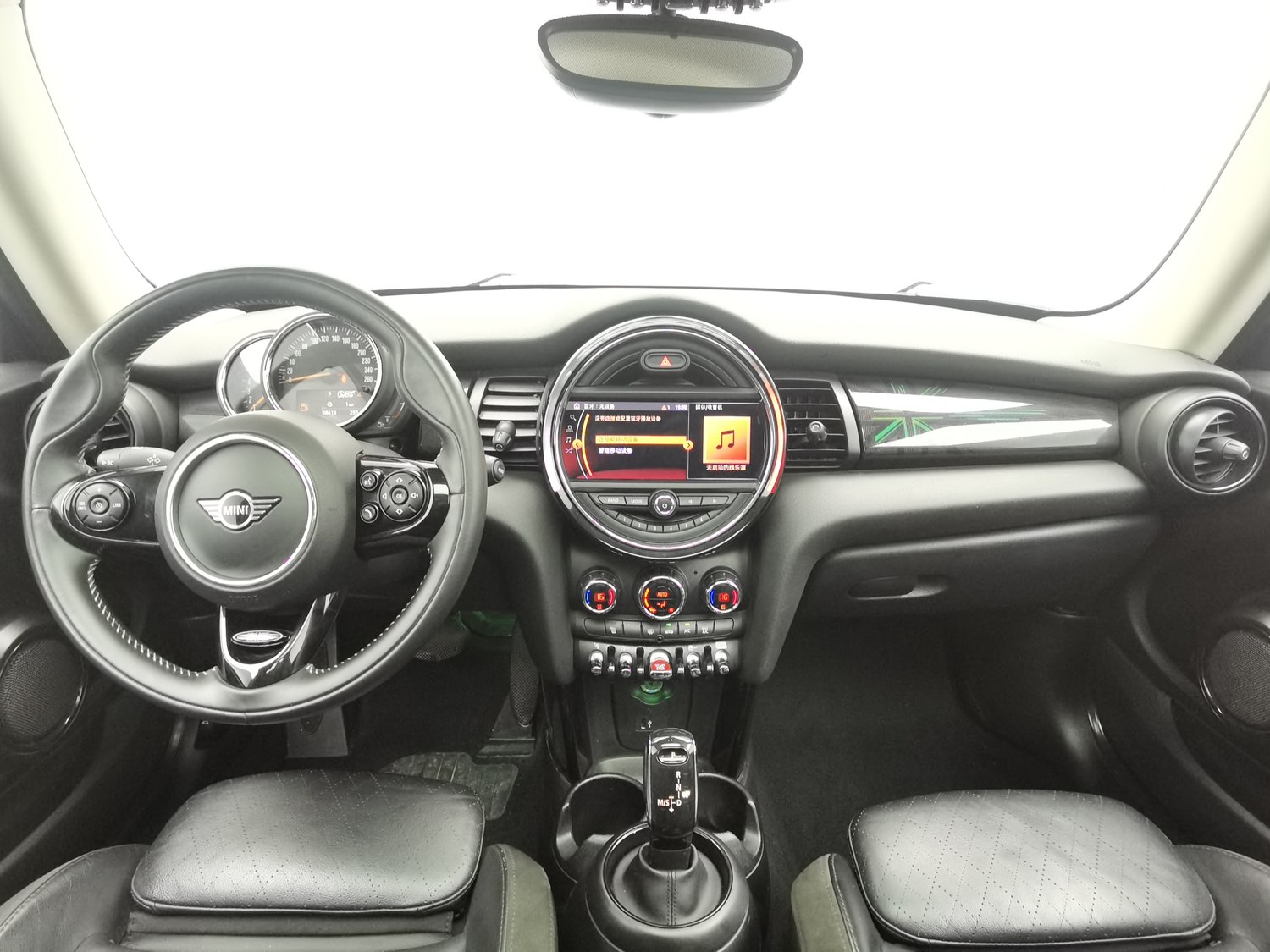 Used MINI MINI 2020 1.5 AT