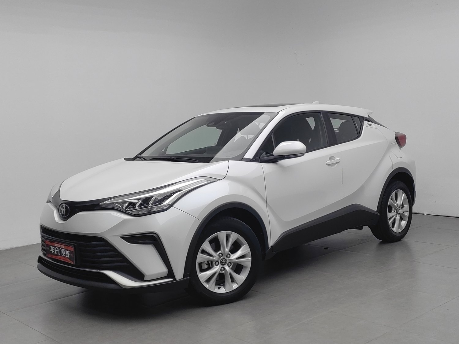 Used Toyota IZOA 2023 2.0 AT