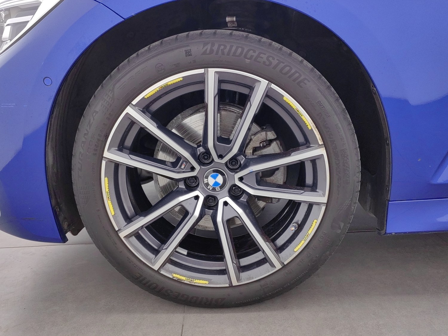 Used BMW THE3 2021 2.0 AT