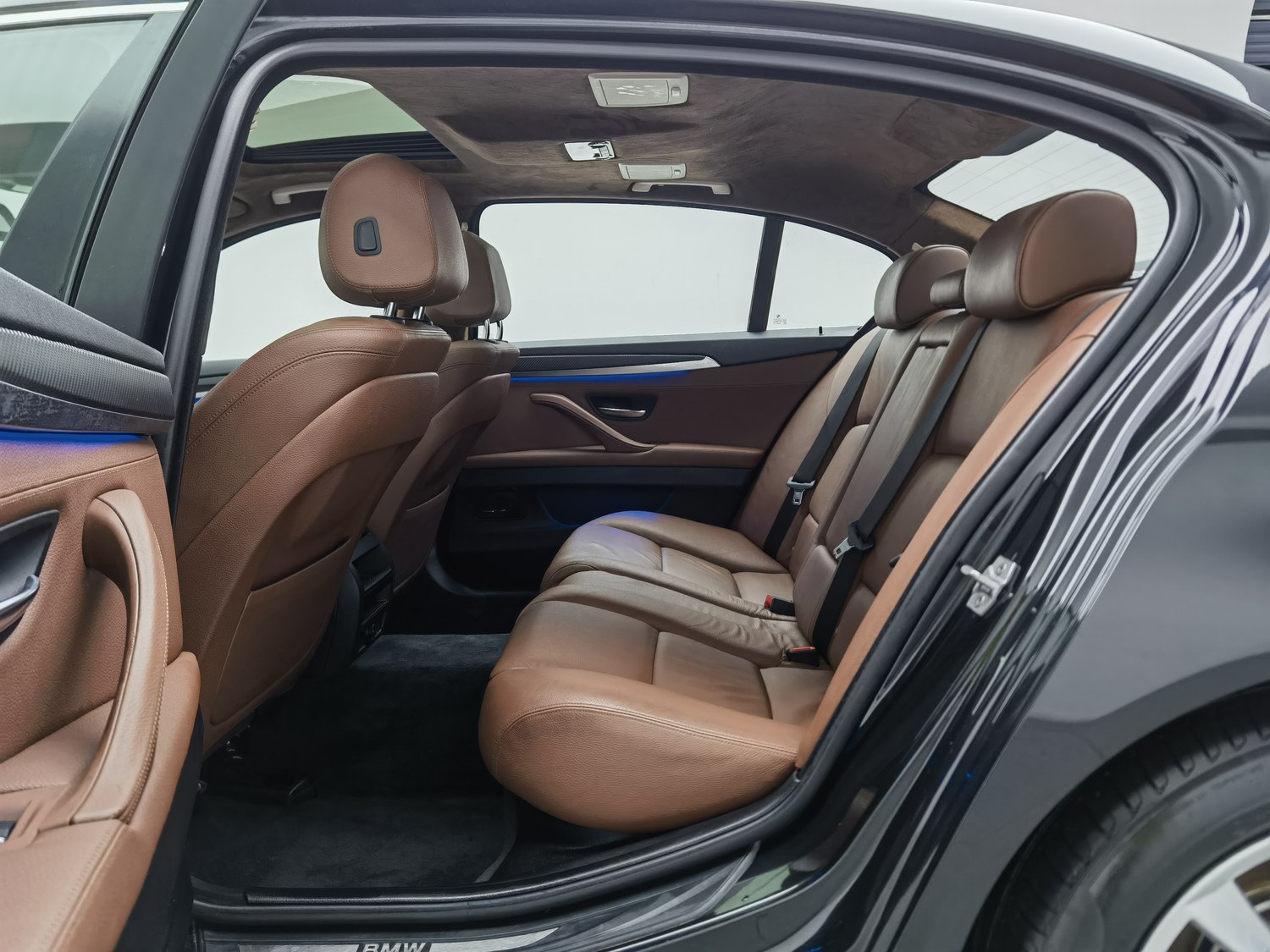 Used BMW THE5 2017 2.0 AT