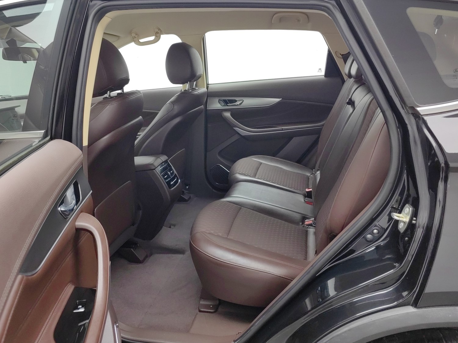 Used Leopaard Mattu 2018 1.6 AT