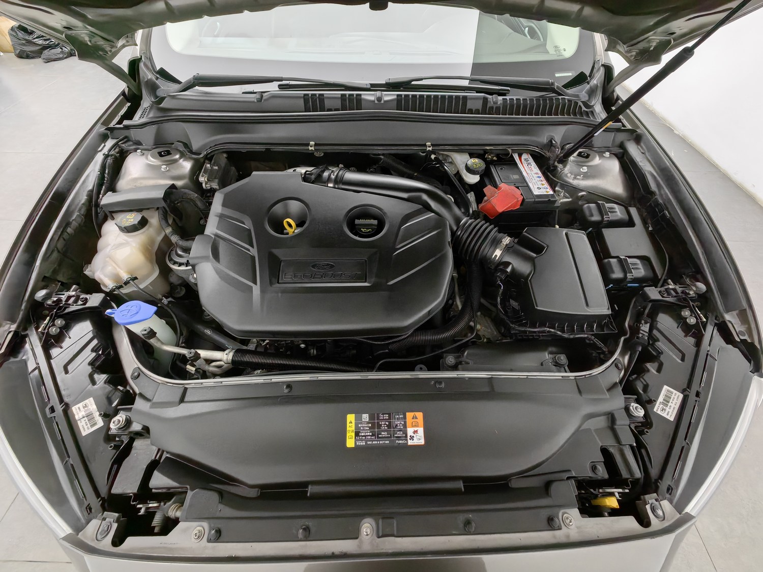 Used Ford Mondeo 2013 2.0 AT