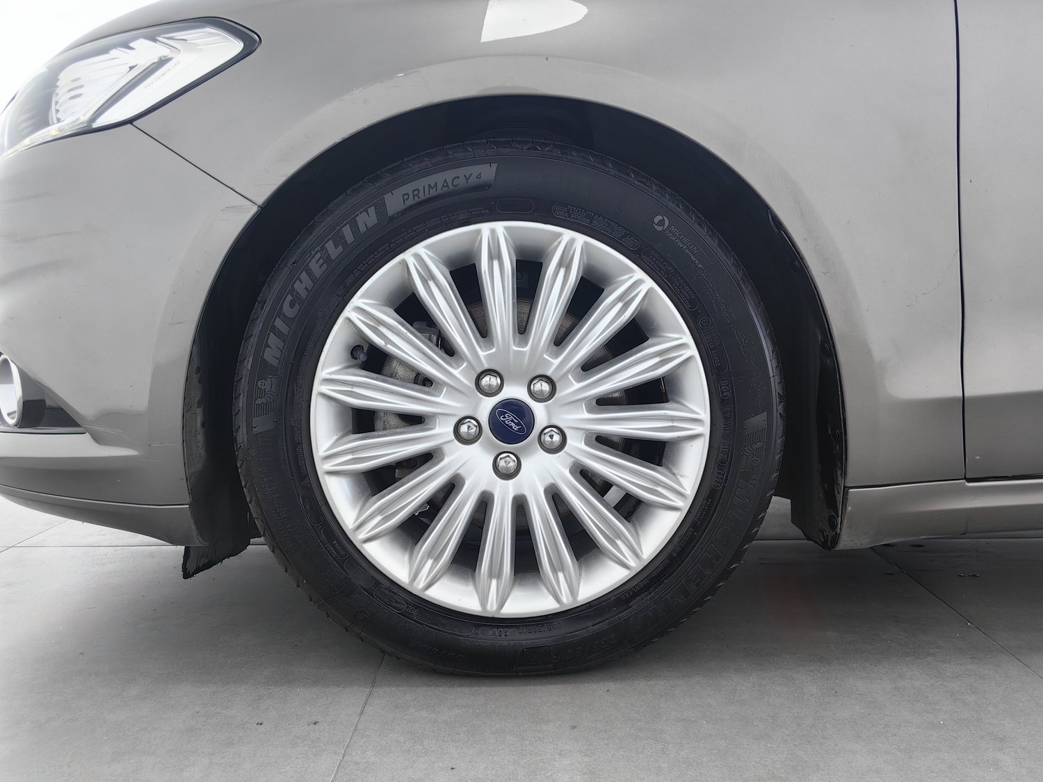 Used Ford Mondeo 2013 2.0 AT