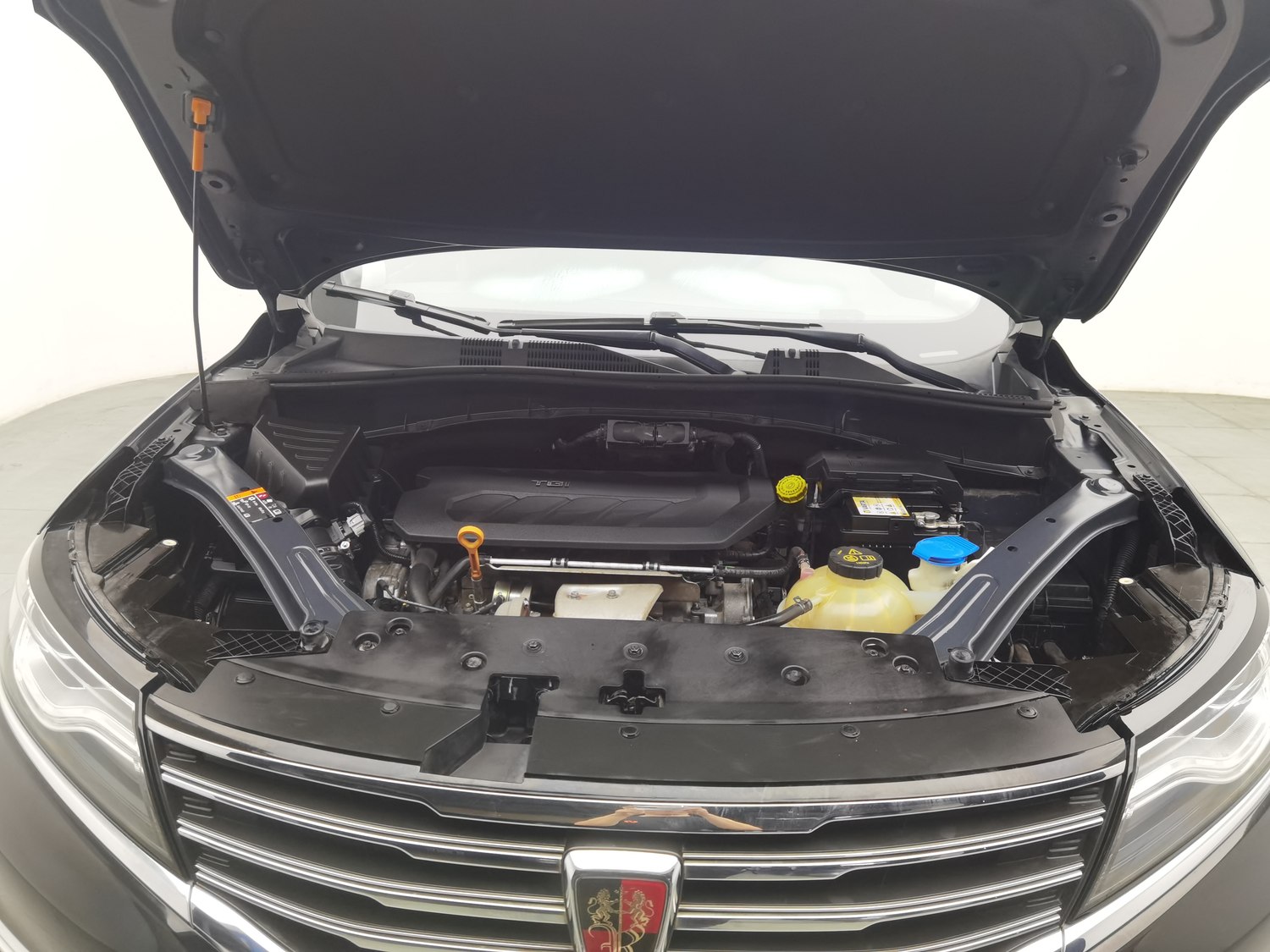 Used Roewe RX5 2016 2.0 AT