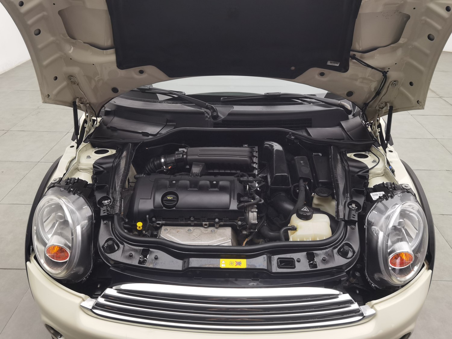 Used MINI MINI 2013 1.6 AT
