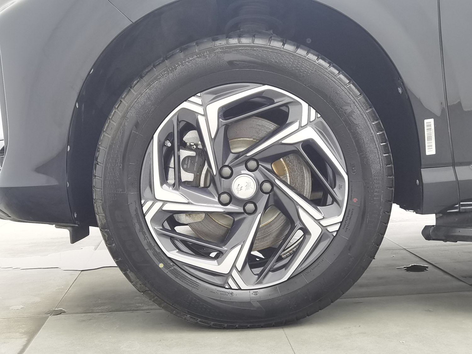 Used Hongqi HS3 2024 1.5 AT