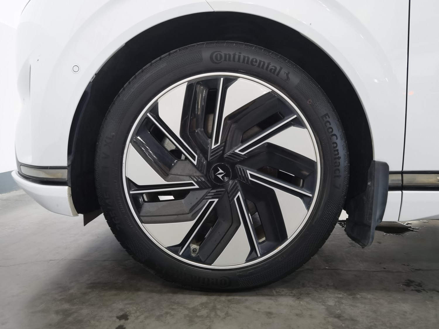 Used Dongfeng eπ 008 2024 1.5 AT