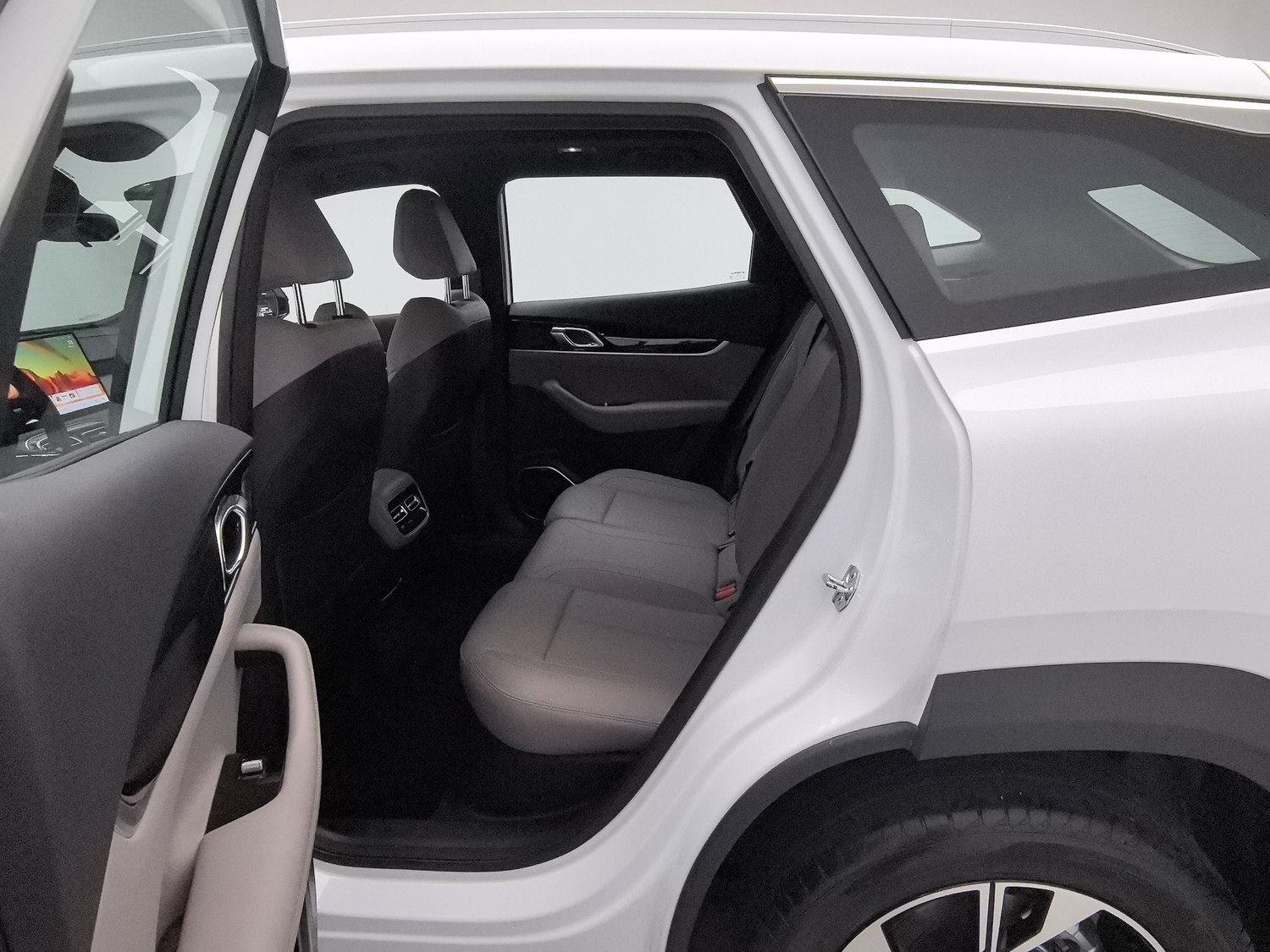 Used Geely Boyue L 2025 1.5 AT