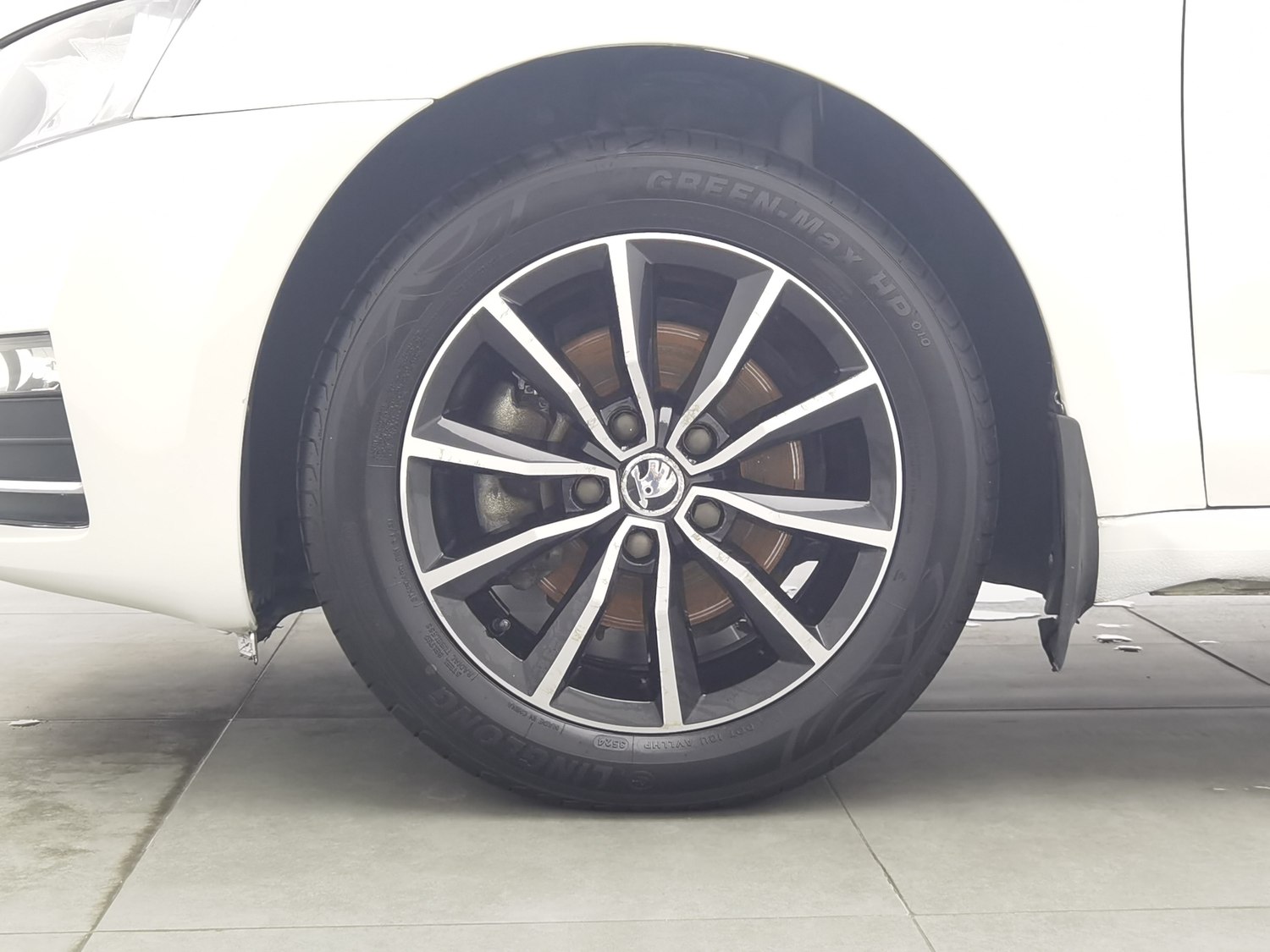 Used Skoda Octavia 2017 1.6 MT
