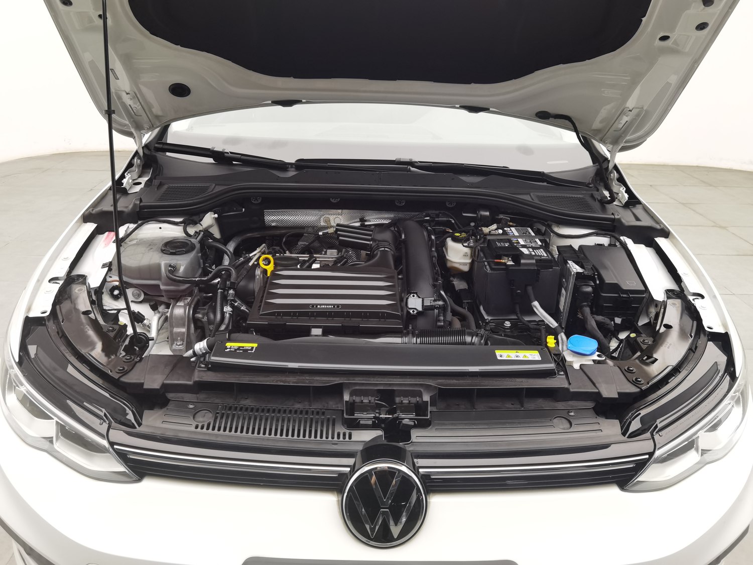 Used Volkswagen Golf 2021 1.2 AT