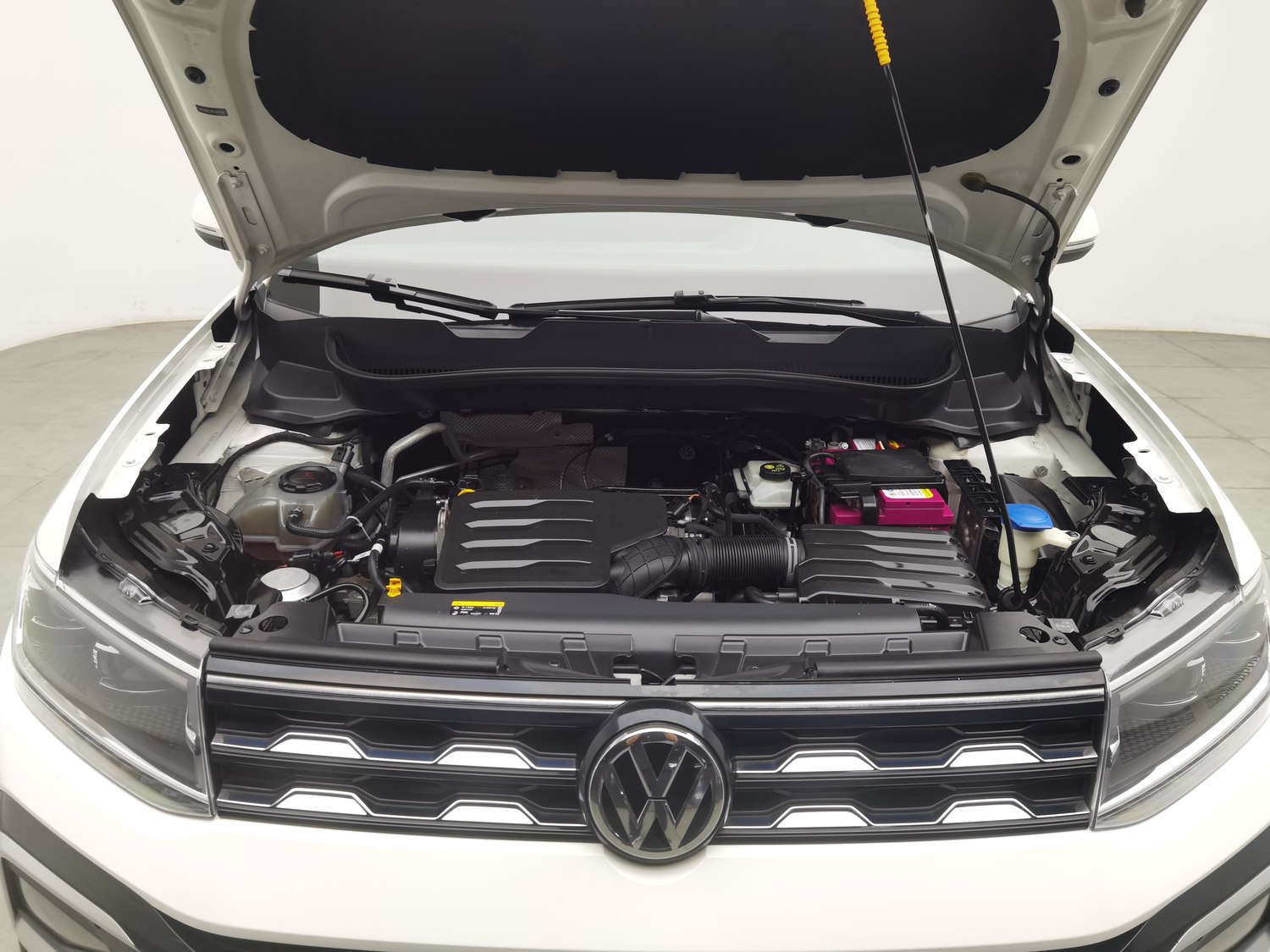 Used Volkswagen T-Cross 2019 1.5 AT