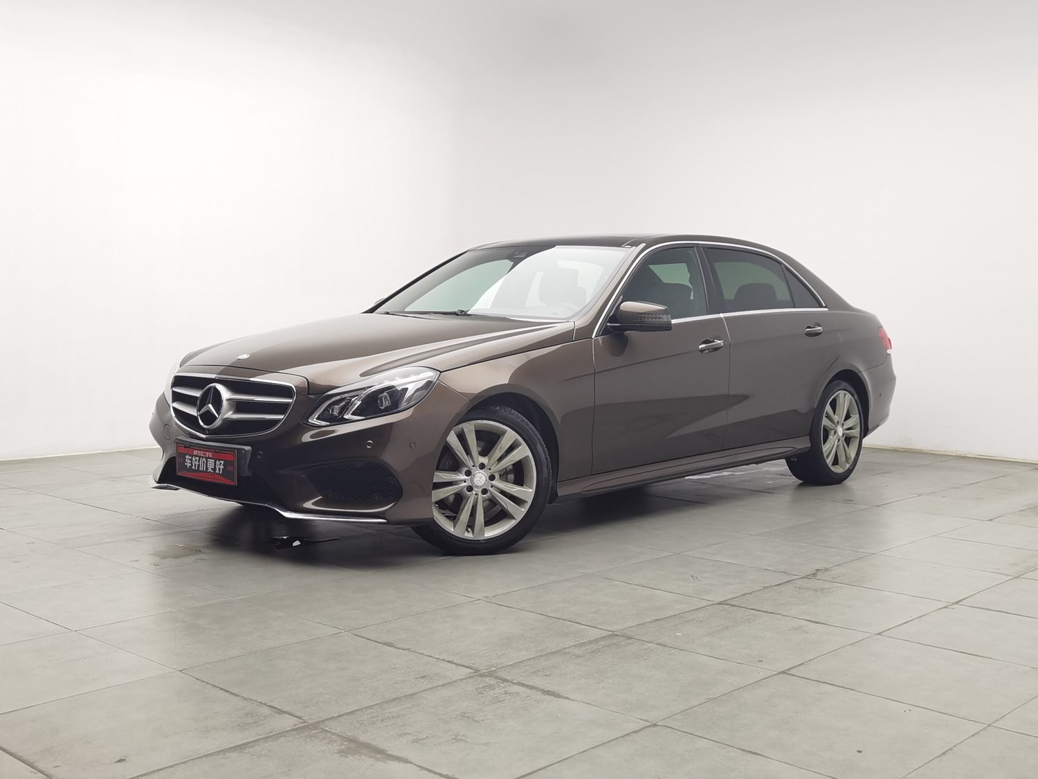 Used Mercedes-Benz E-Class 2014 3.0 AT