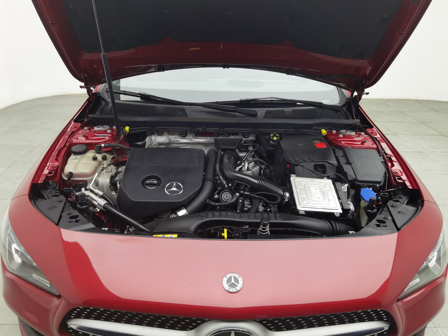 Used Mercedes-Benz CLA 2020 1.3 AT