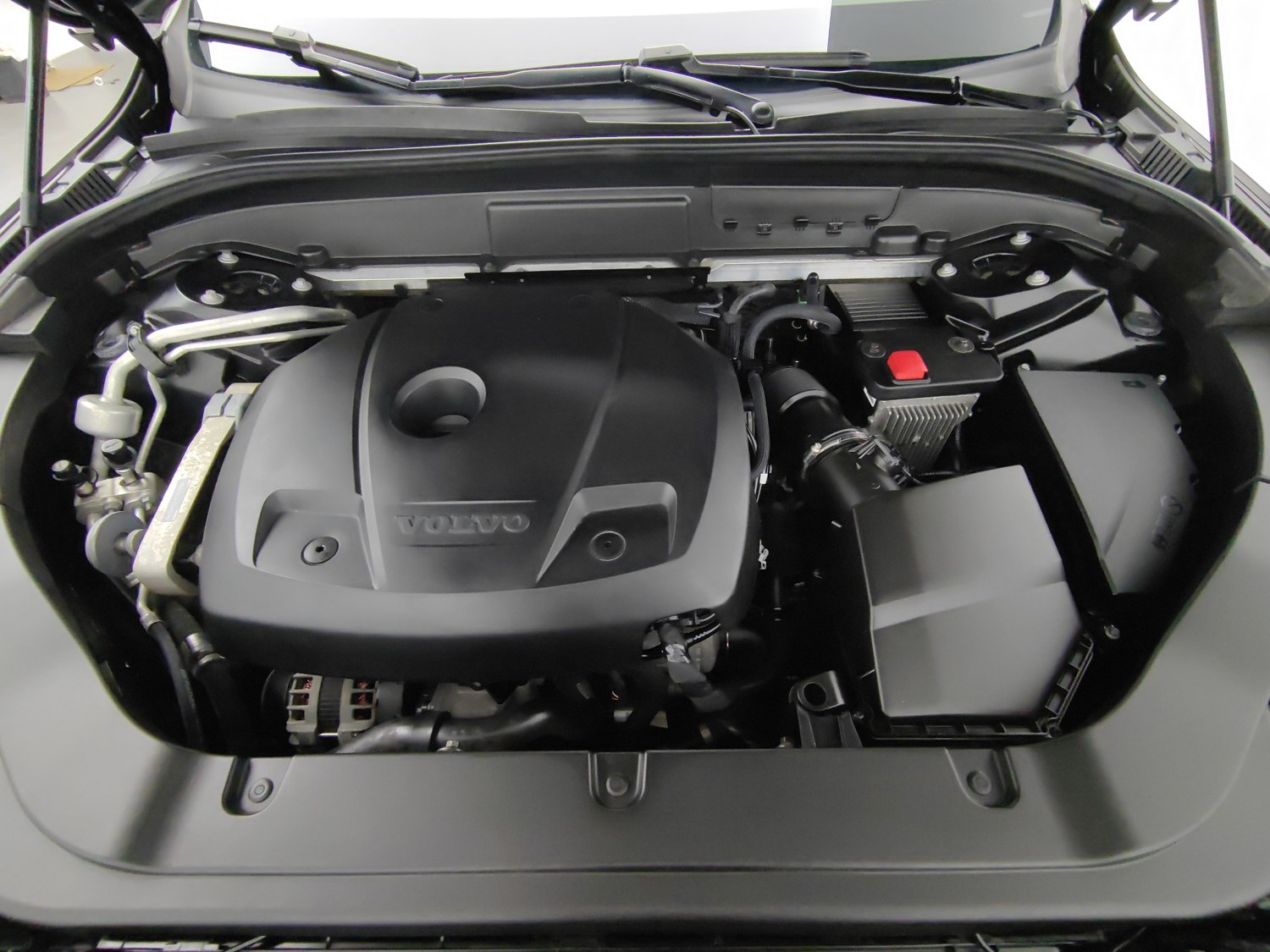 Used Volvo XC60 2020 2.0 AT