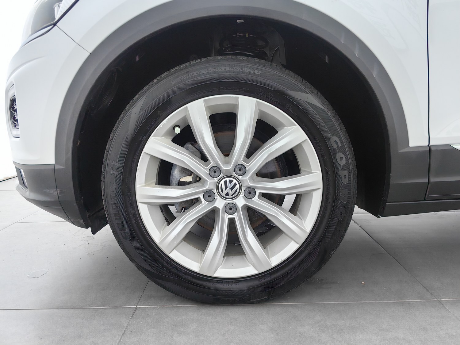 Б/у Volkswagen T-ROC Tange 2018 1.4 AT