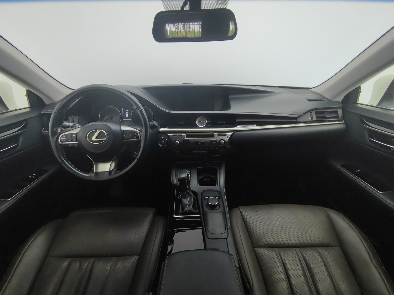 Used Lexus ES 2017 2.0 AT