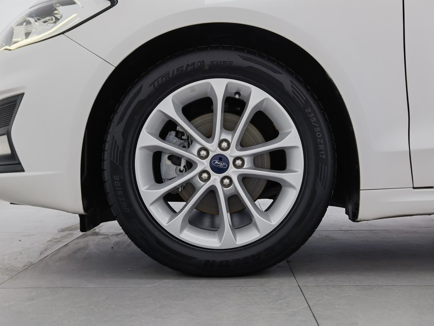 Used Ford Mondeo 2018 2.0 AT