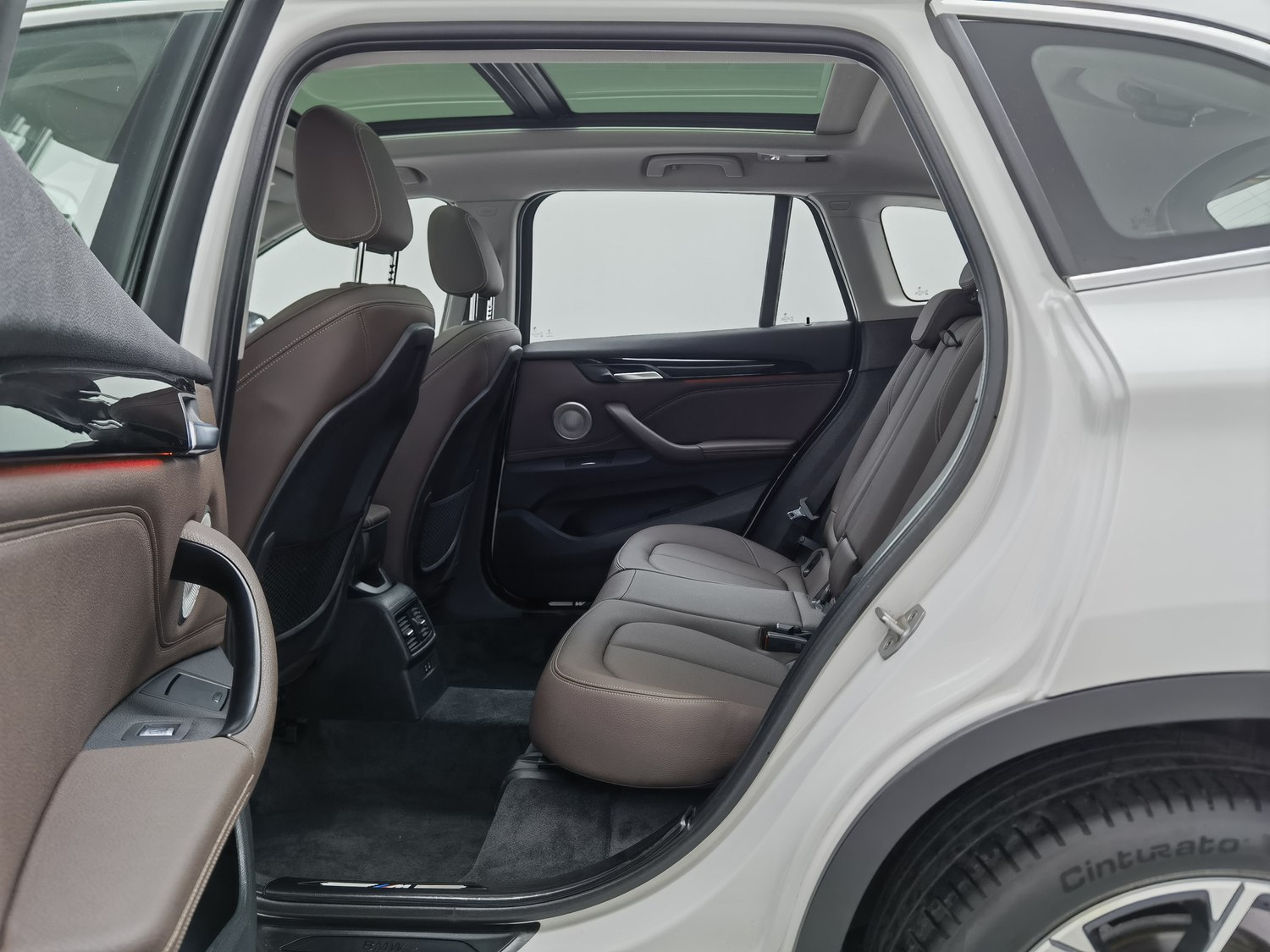 Used BMW X1 2021 2.0 AT