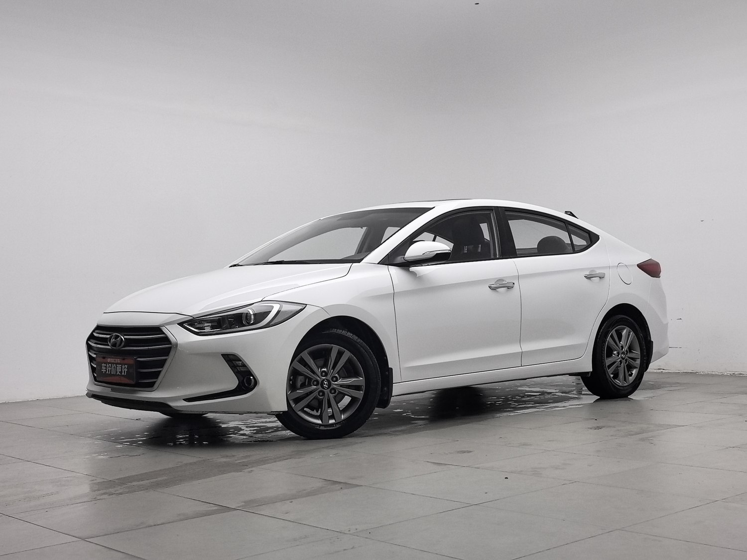 Used Hyundai Elantra 2016 1.6 MT