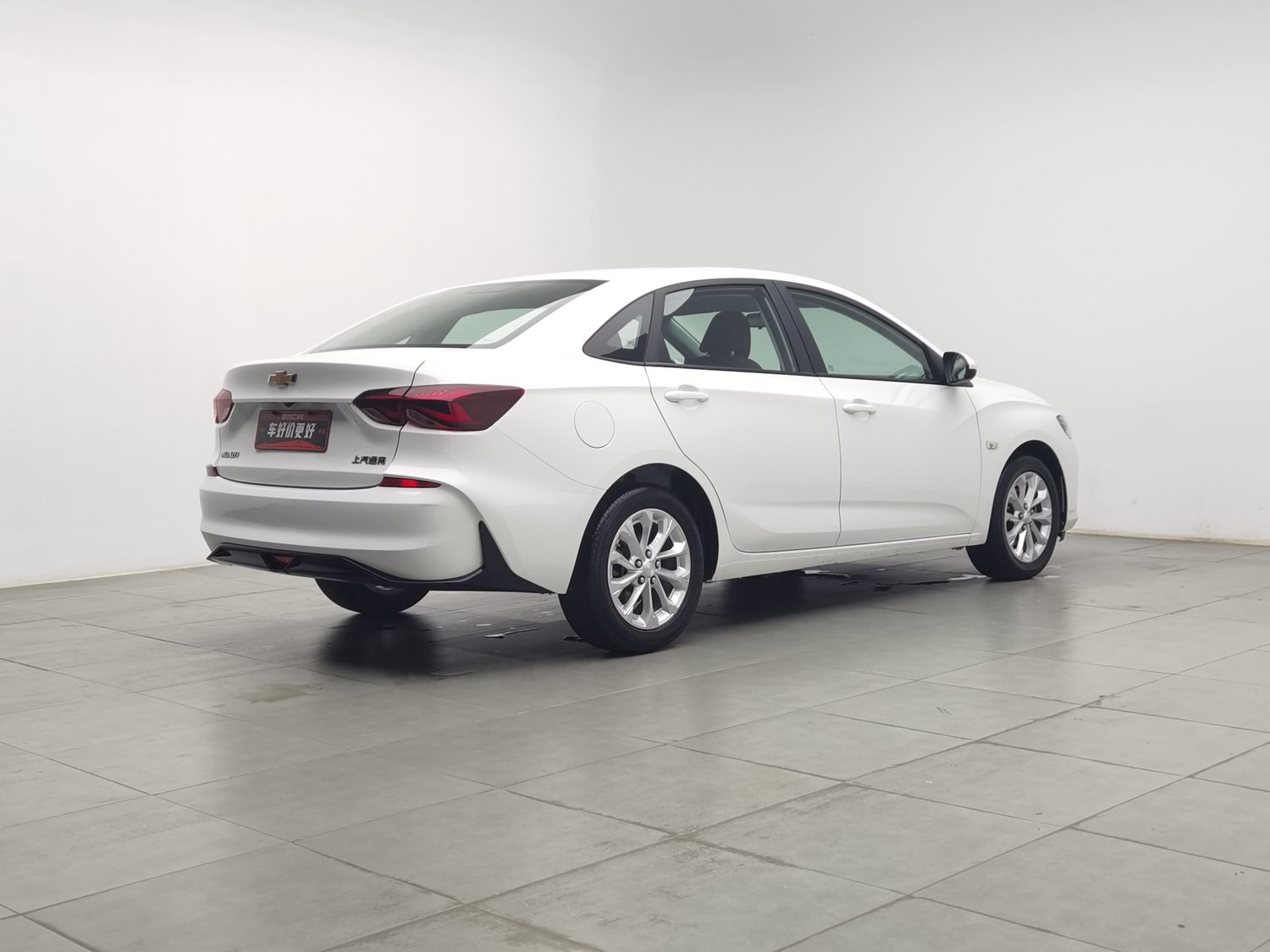 Used Chevrolet Monza 2023 1.5 AT