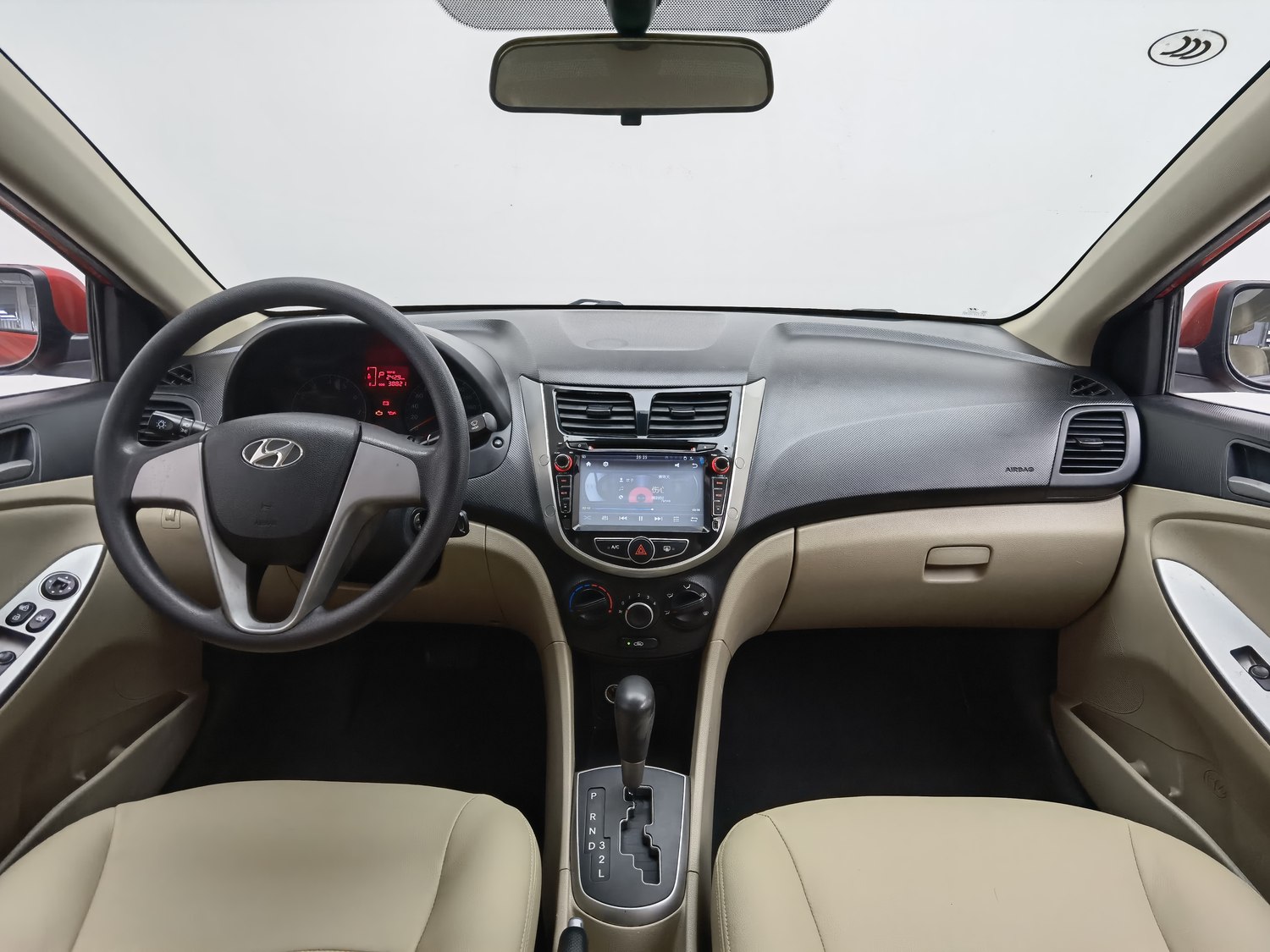 Used Hyundai Verna 2014 1.4 AT