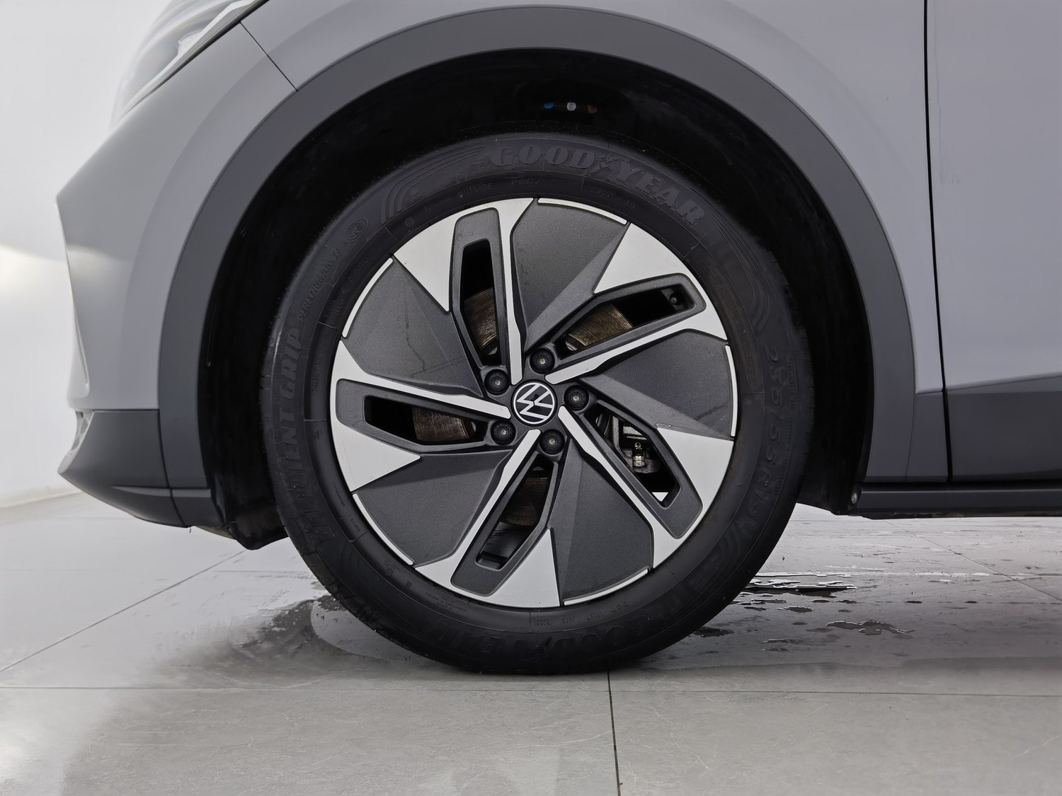 Used Volkswagen ID.4 CROZZ 2024