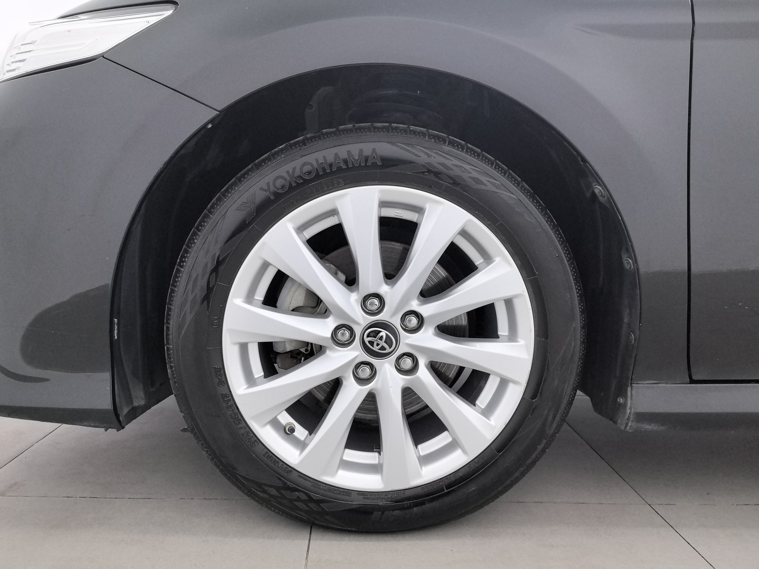 Used Toyota Camry 2019 2.0 AT