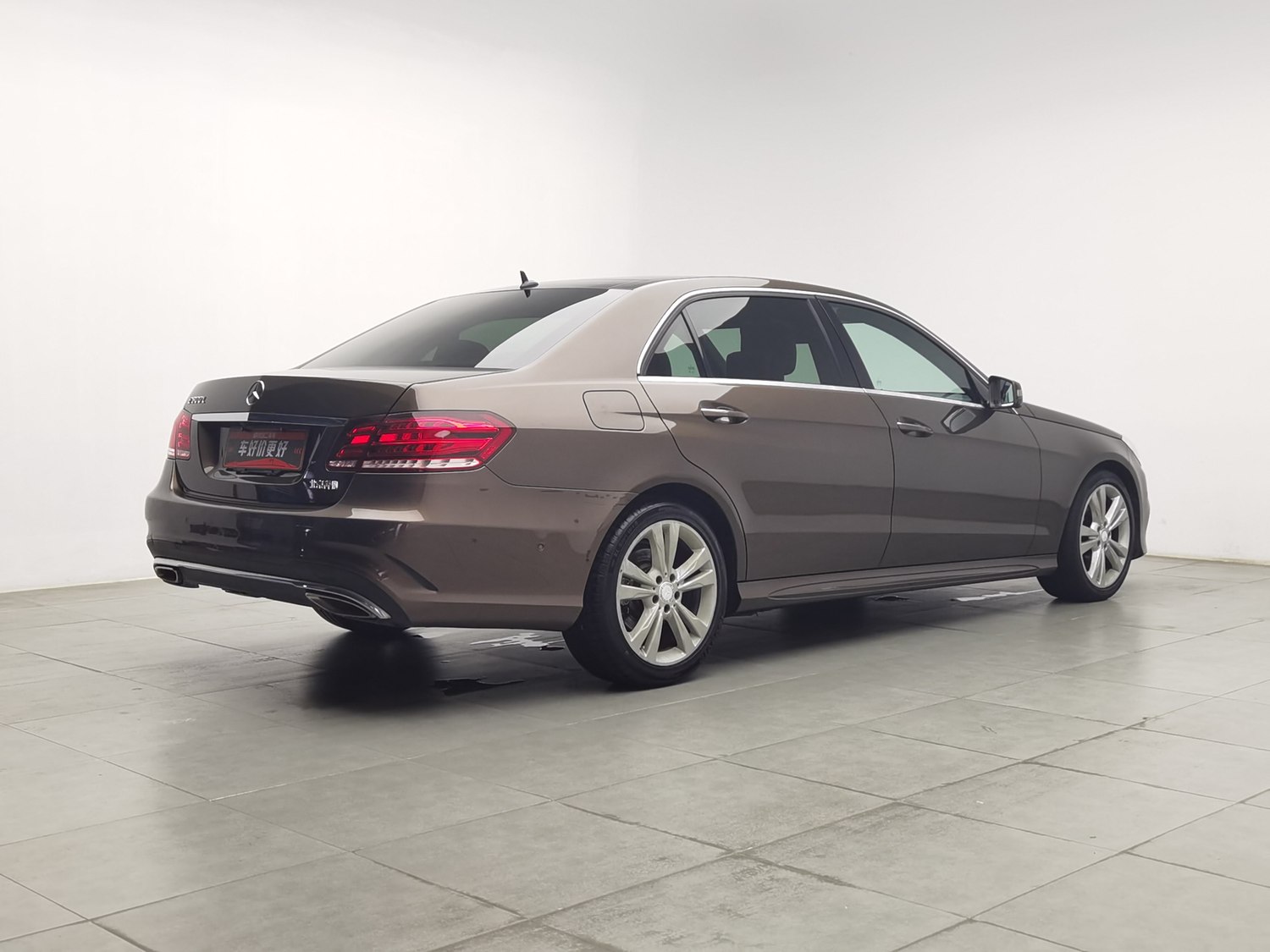 Used Mercedes-Benz E-Class 2014 3.0 AT