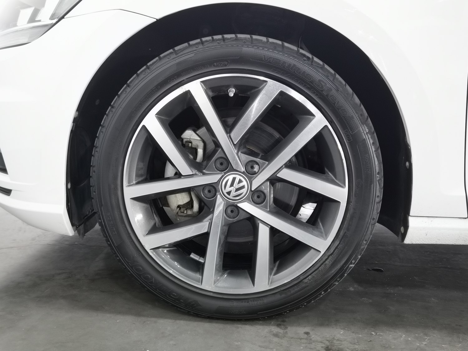 Used Volkswagen Golf 2019 1.4 AT