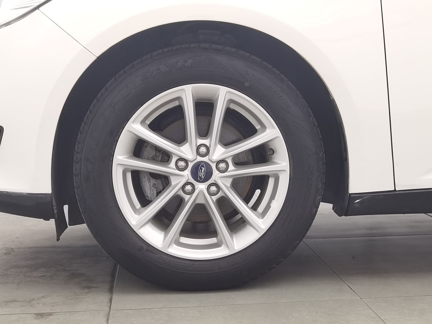 Used Ford Focus 2015 1.6 MT