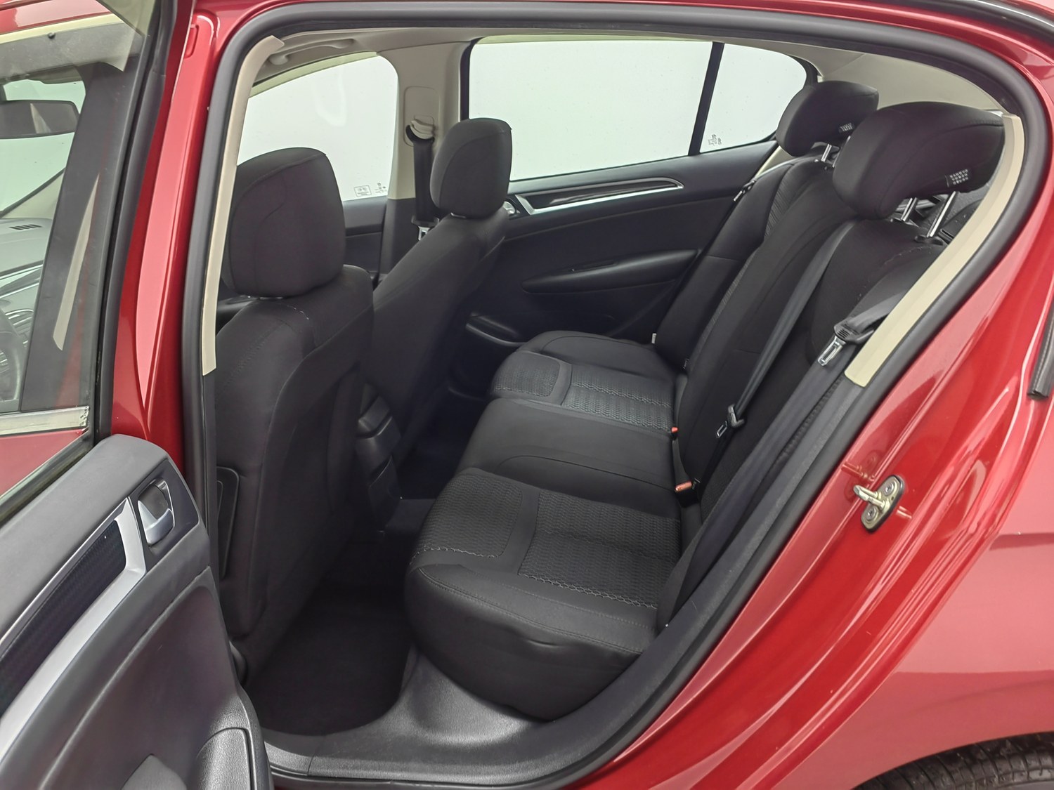 Used Peugeot 308 2014 1.6 AT