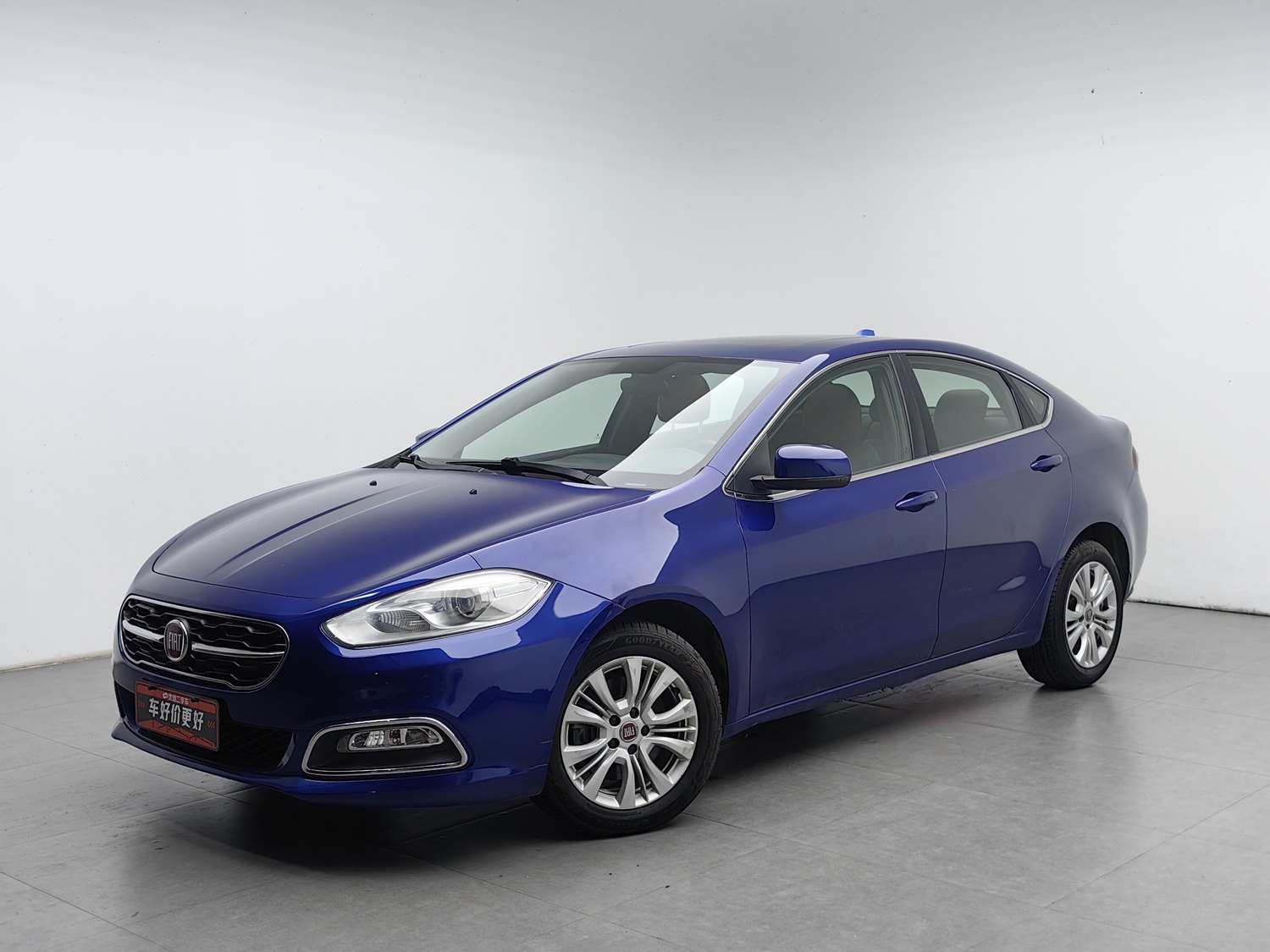 Used Fiat Viaggio 2015 1.4 AT