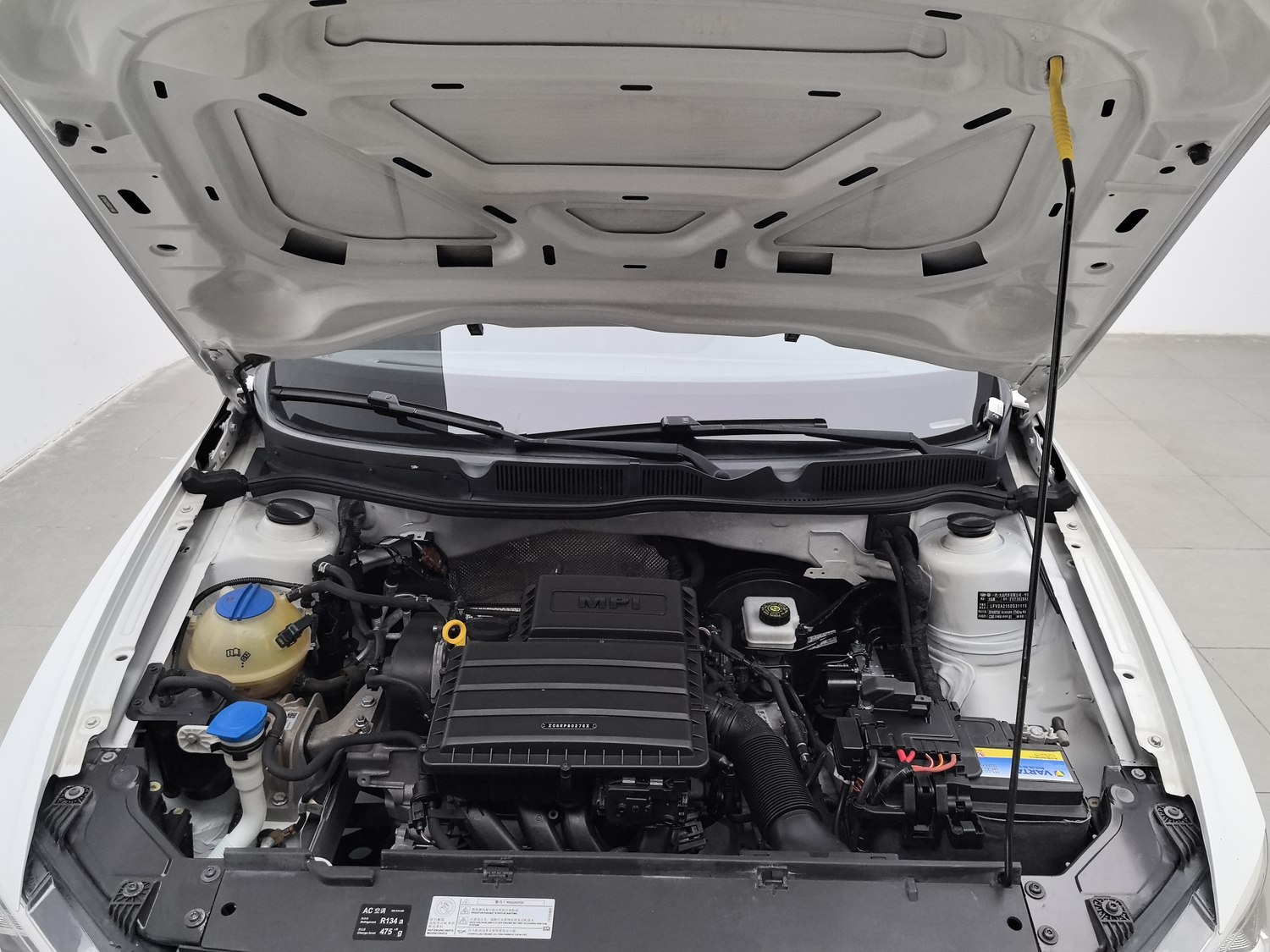 Used Volkswagen Bora 2016 1.6 AT