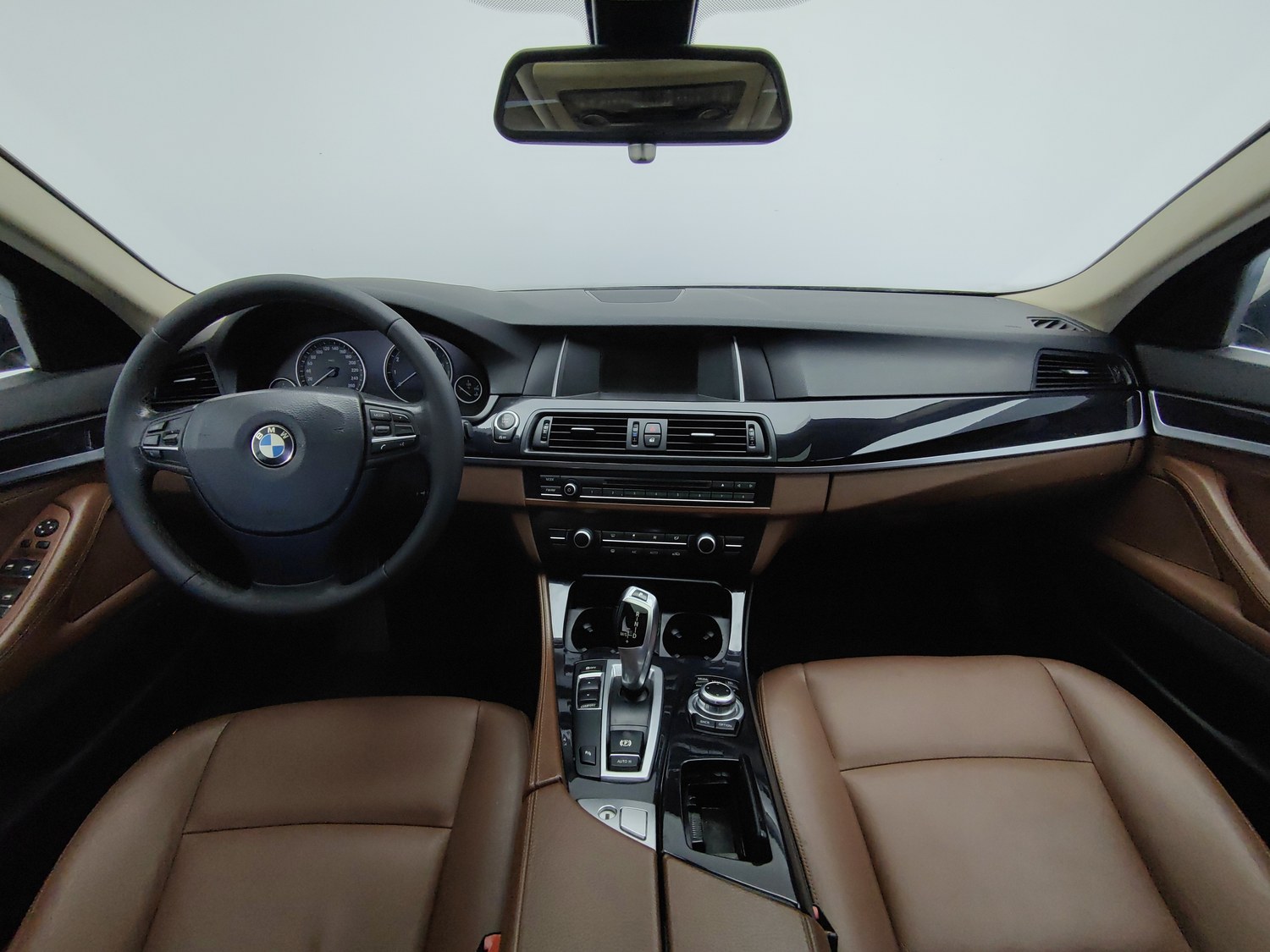 Used BMW THE5 2014 2.0 AT