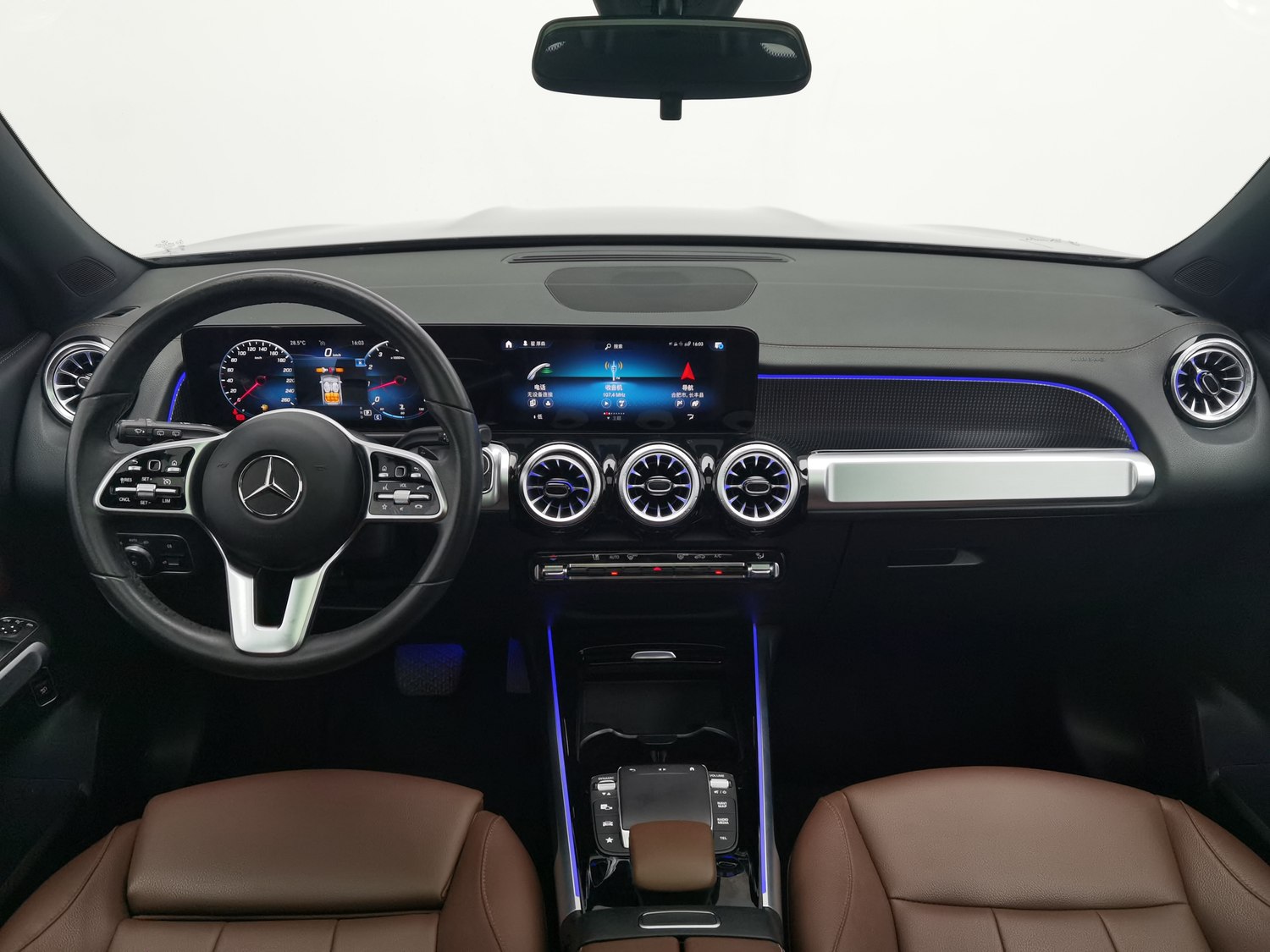 Used Mercedes-Benz GLB 2022 2.0 AT