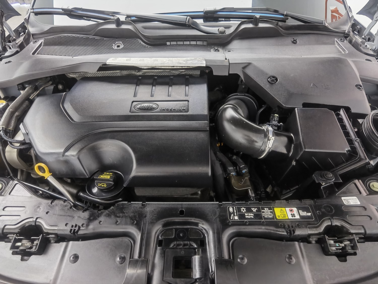 Б/У Land Rover Range Rover Evoque 2020 2.0 AT