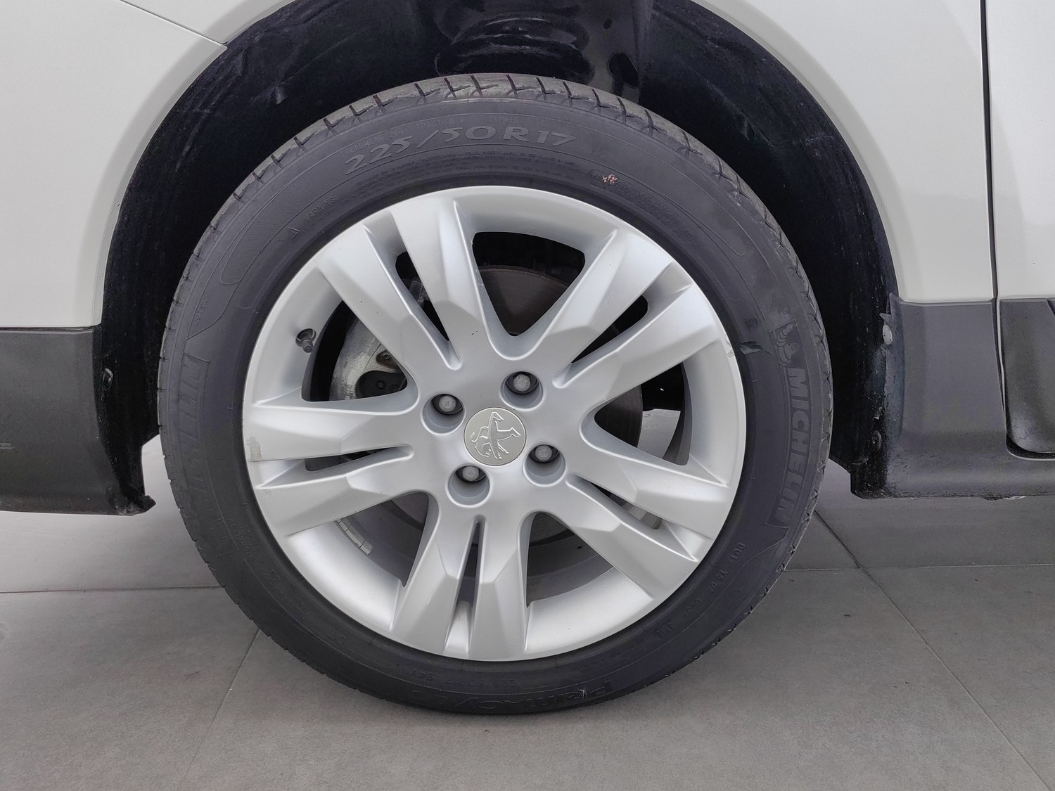 Used Peugeot 3008 2019 1.6 AT