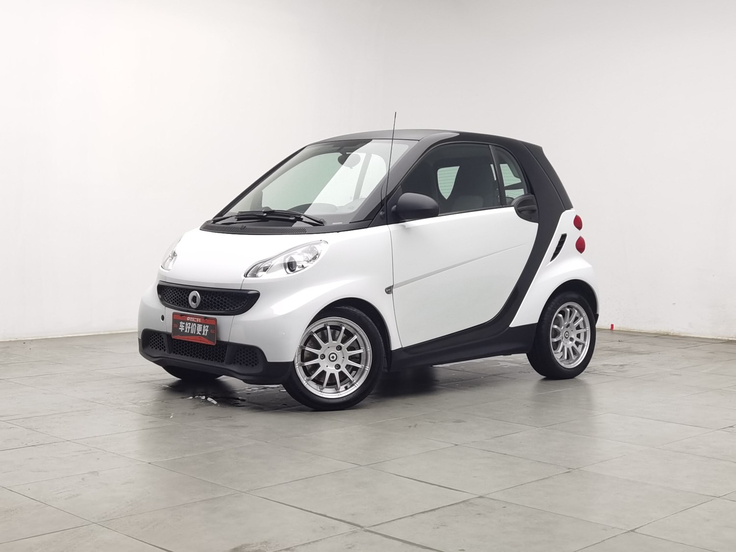 Used smart fortwo 2012 1.0 AT