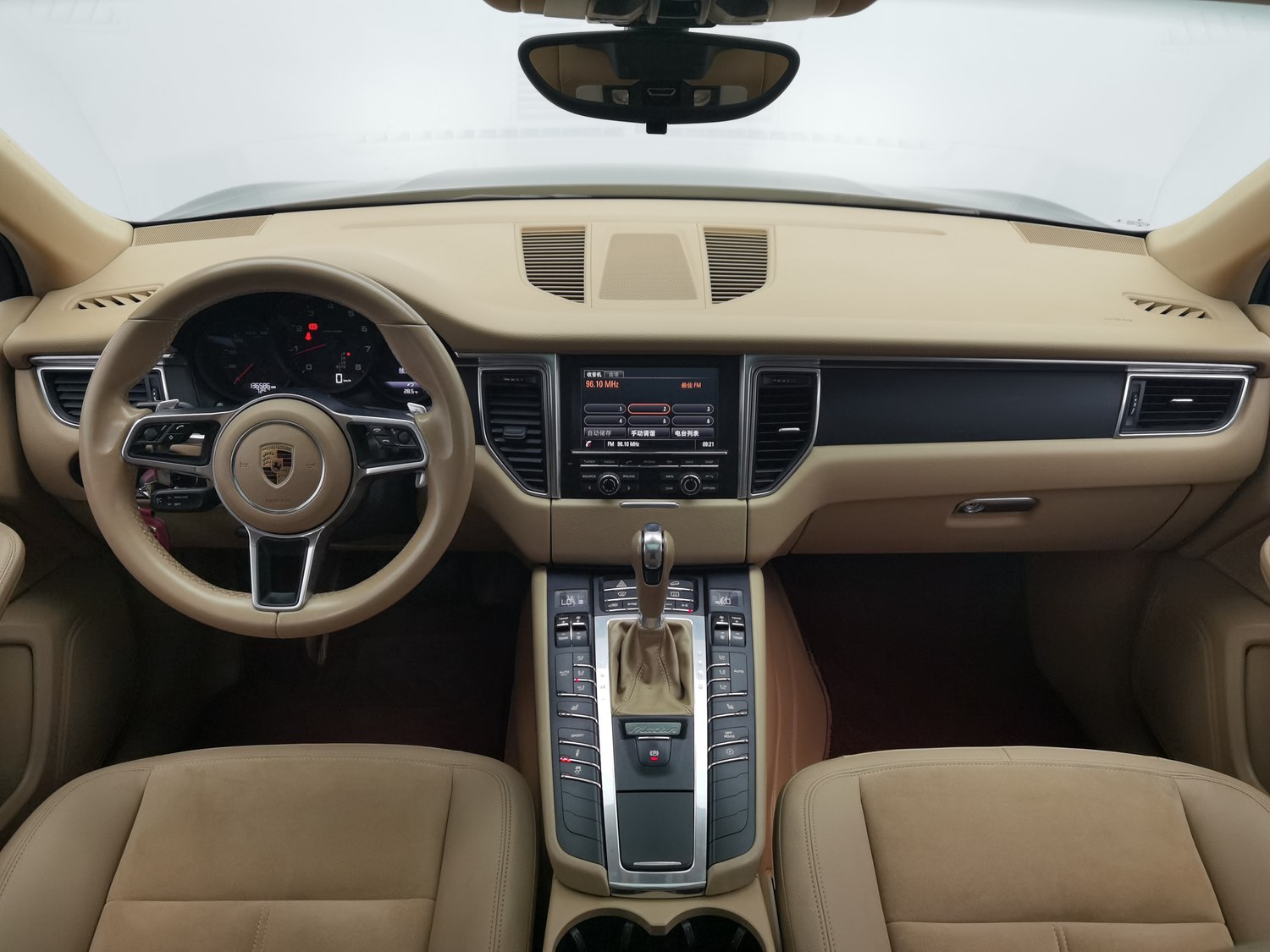 Used Porsche Macan 2016 2.0 AT