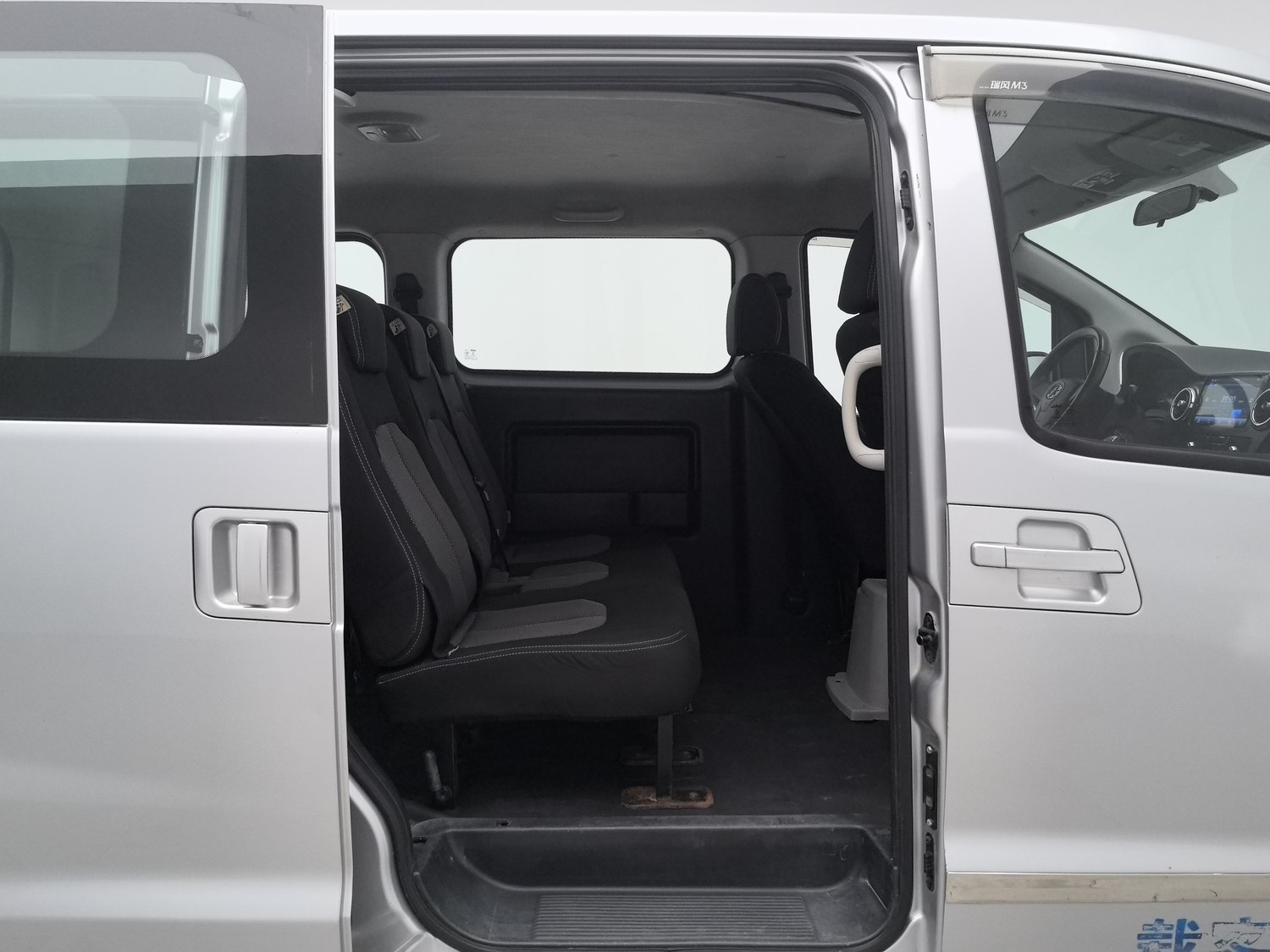 Used JAC Refine M3 2015 1.6 MT