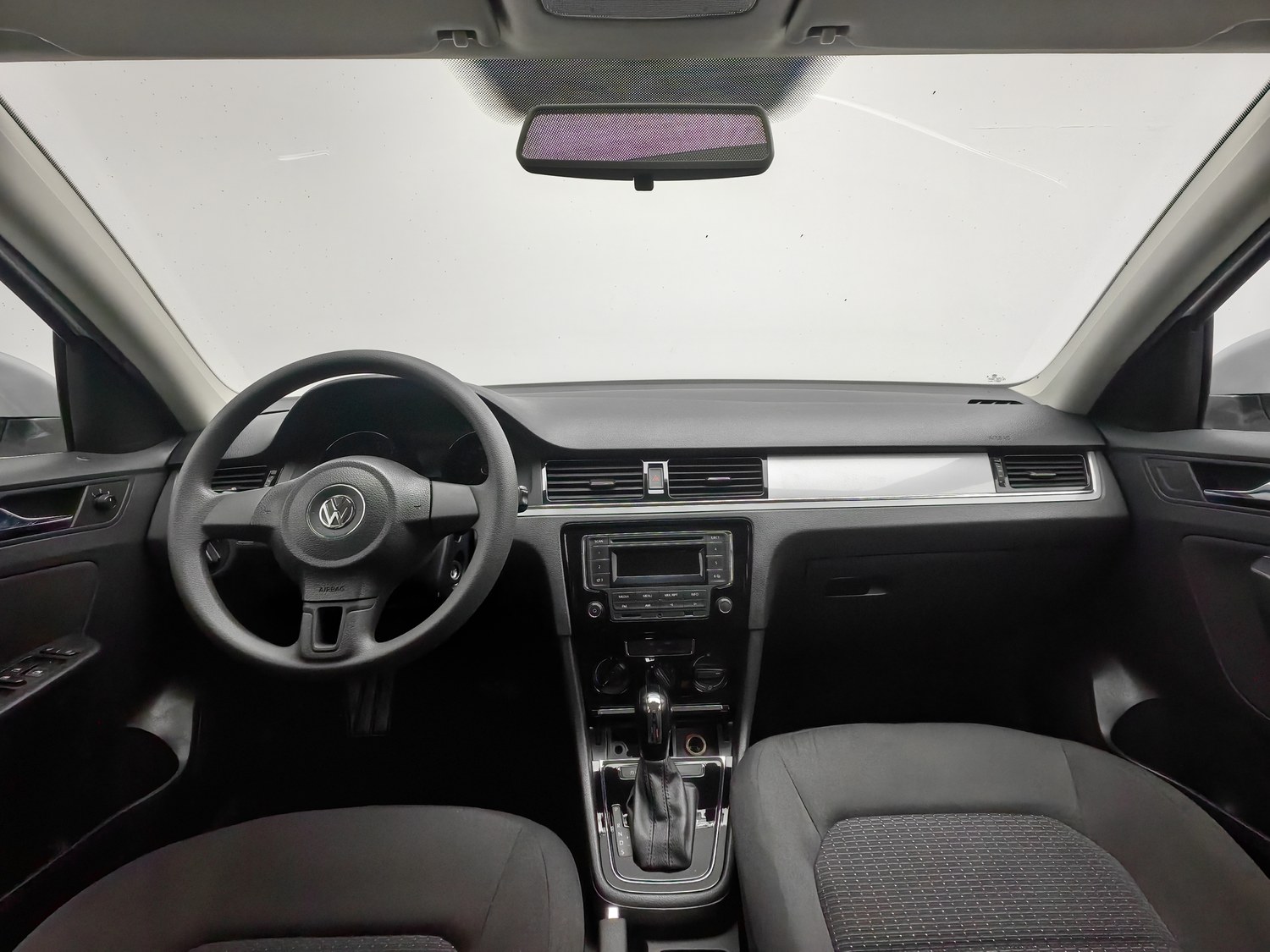 Used Volkswagen Bora 2013 1.6 AT