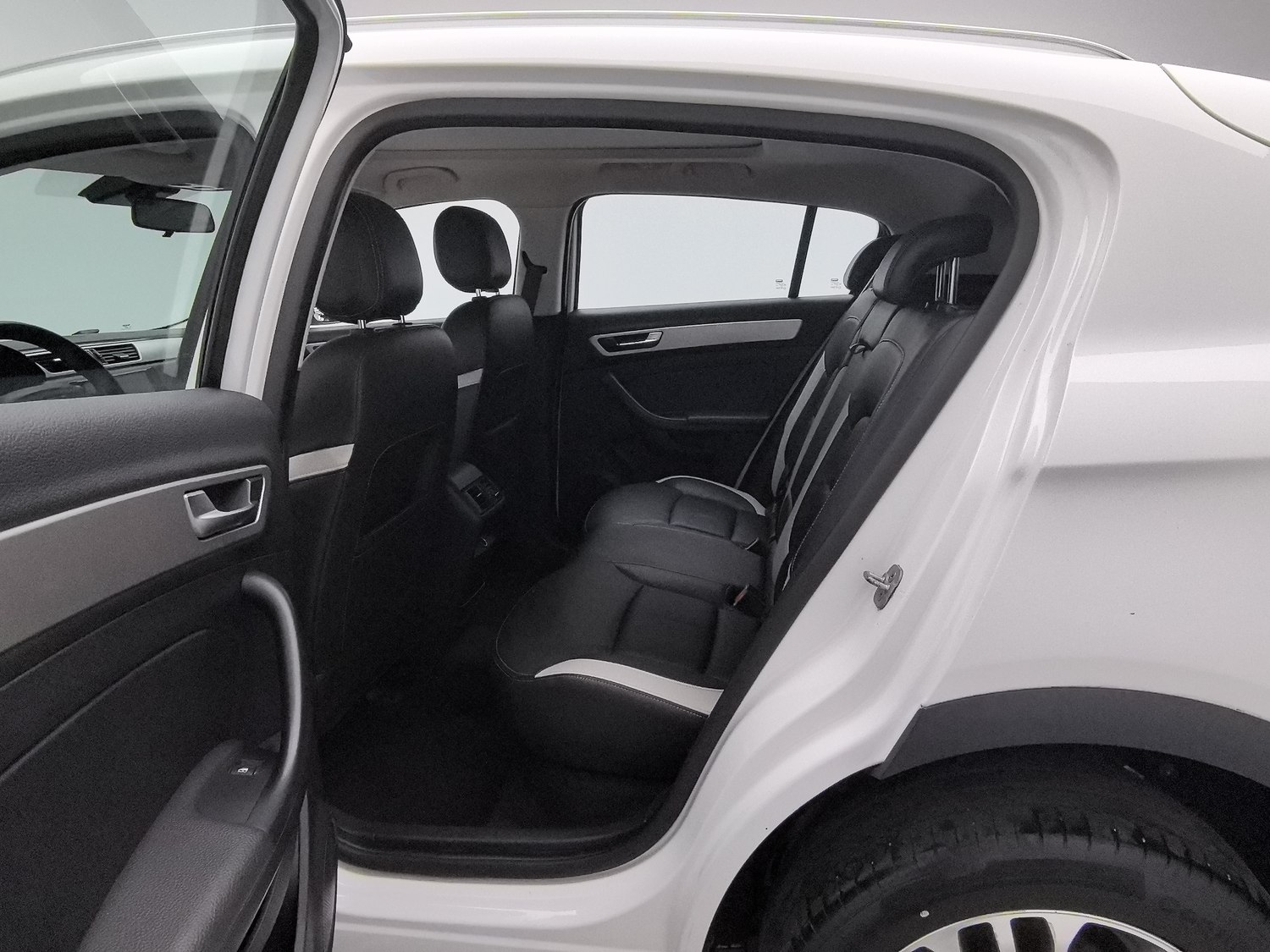 Used Qoros 5 2018 1.6 AT