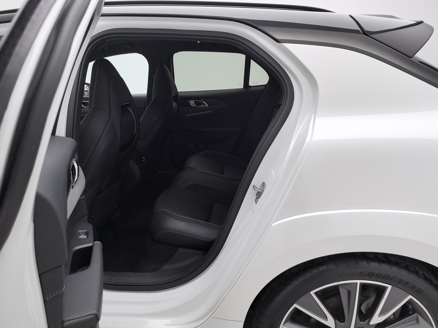 Used Lynk & Co 02 Hatchback 2022 2.0 AT